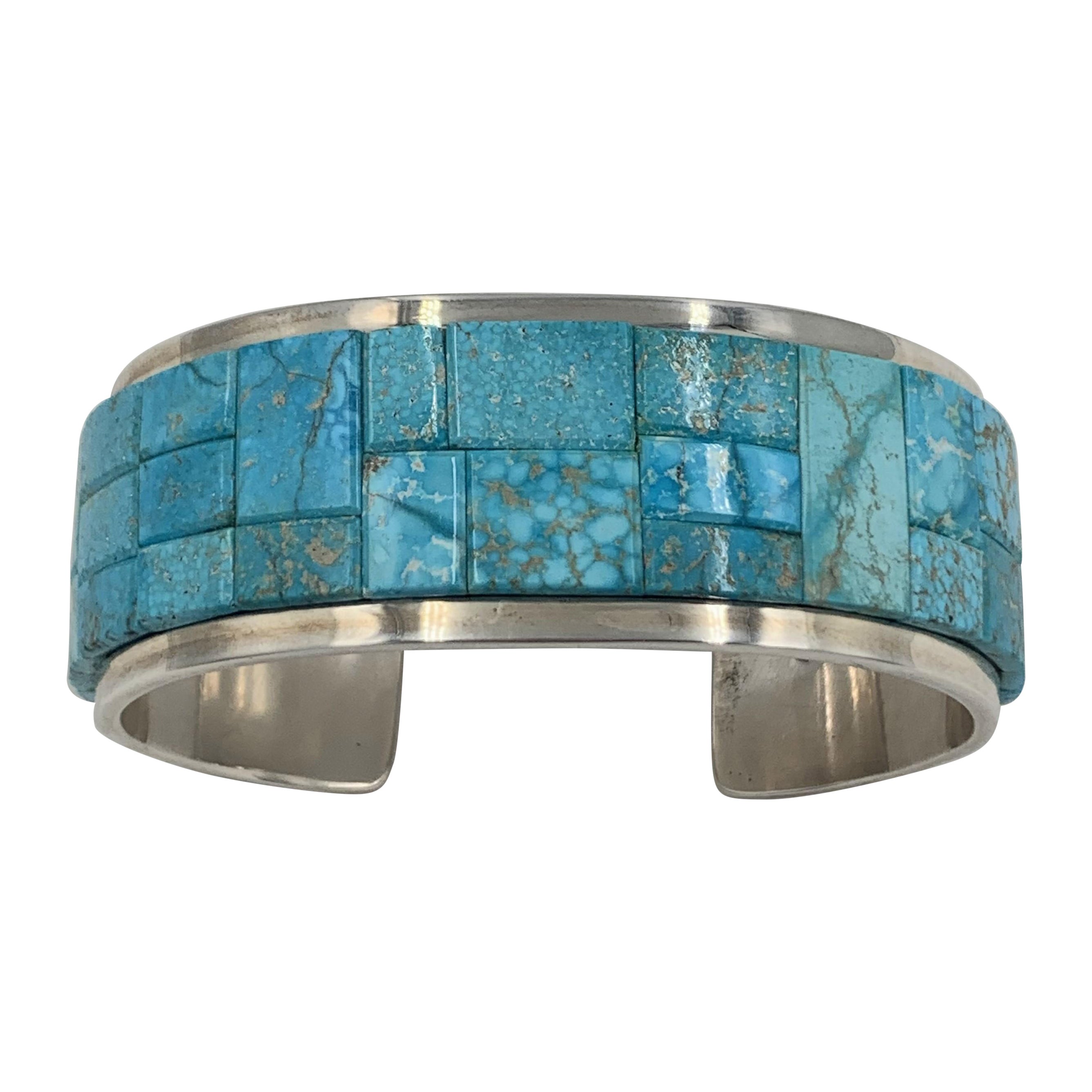 Brazalete de plata de ley con incrustaciones de turquesa Kingman de Tommy Jackson