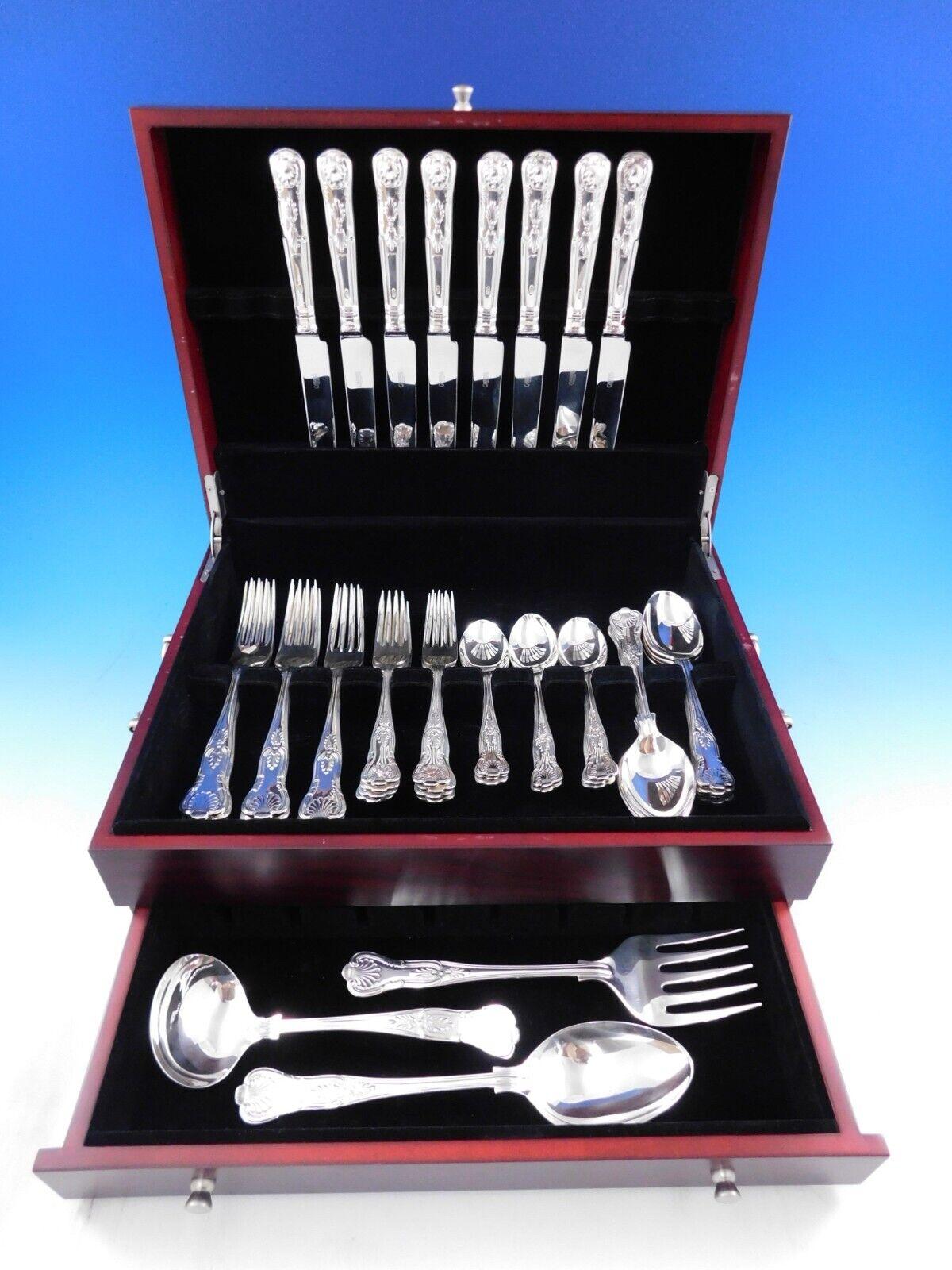 CARRS è il principale marchio di posate in argento sterling della Gran Bretagna. Si tratta di un prodotto superbamente lavorato a mano a Sheffield - meritatamente la linea di posate in argento più venduta in Gran Bretagna. Queste magnifiche posate