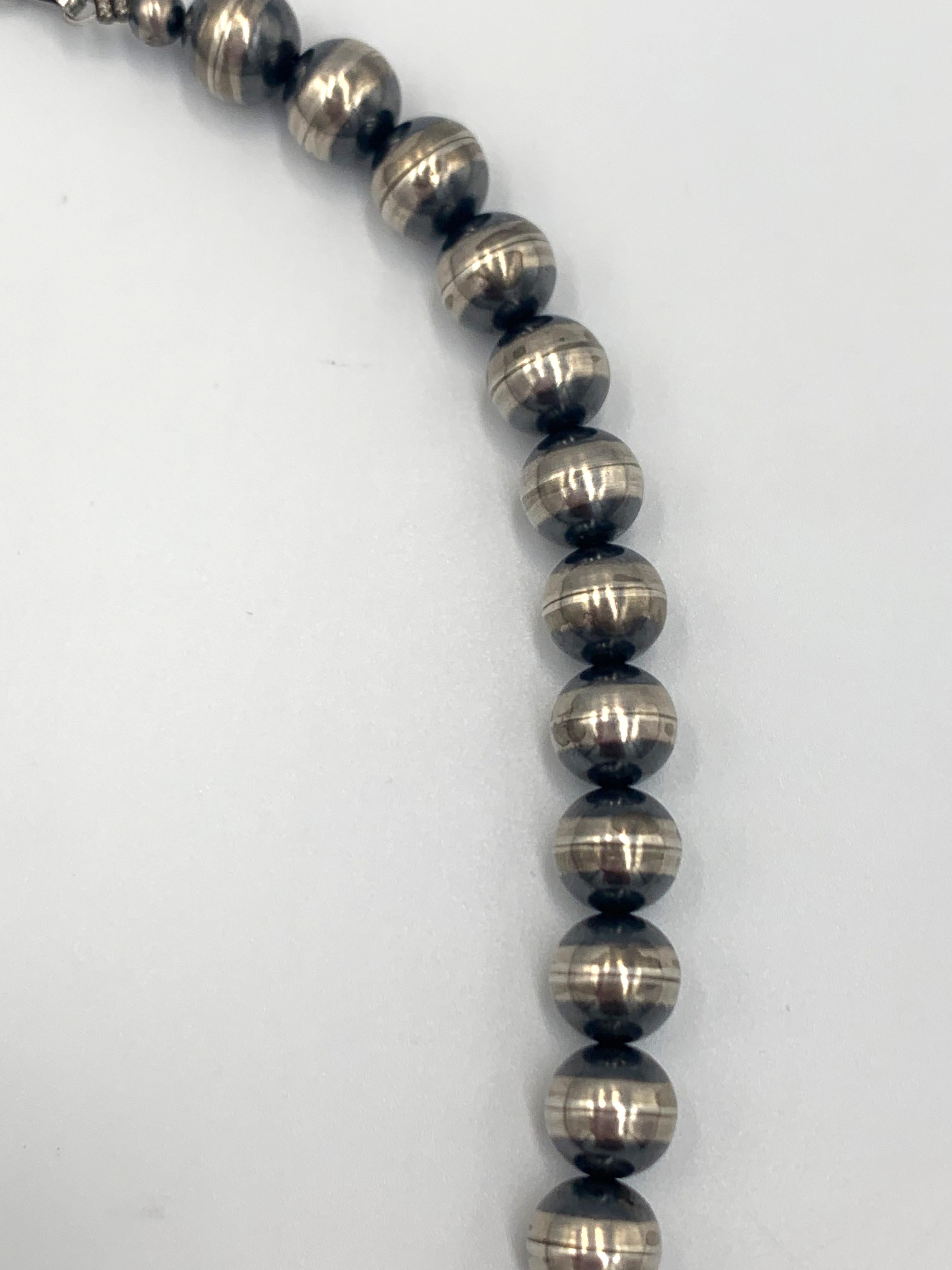 King’s Manassa Turquoise Silver Pendant with a 20.5” Navajo Pearl Necklace For Sale 5