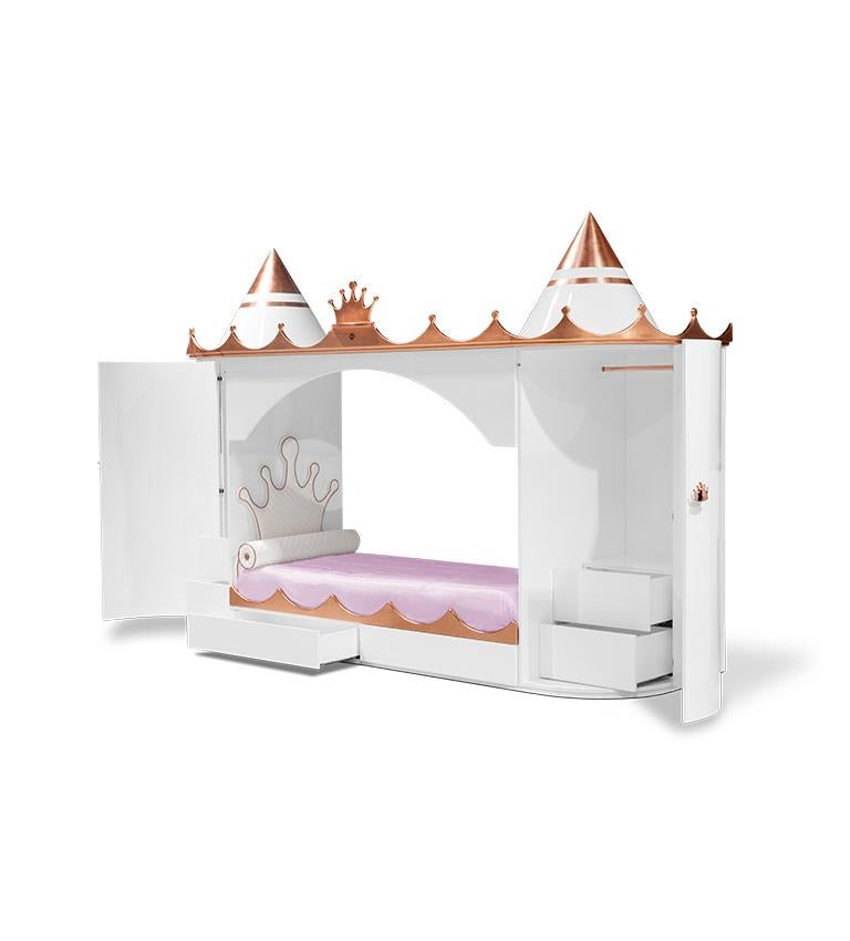 Kings & Queens Castle Kids Bed in with Gold Details by Circu Magical Furniture For Sale 1