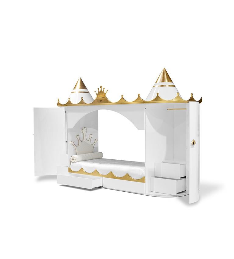 Kings & Queens Castle Kids Bed in with Gold Details by Circu Magical Furniture

Castles have always been a source of inspiration, adventure, and fantasy in the magical world of children. Whether in the role of a King or Prince or in the role of a