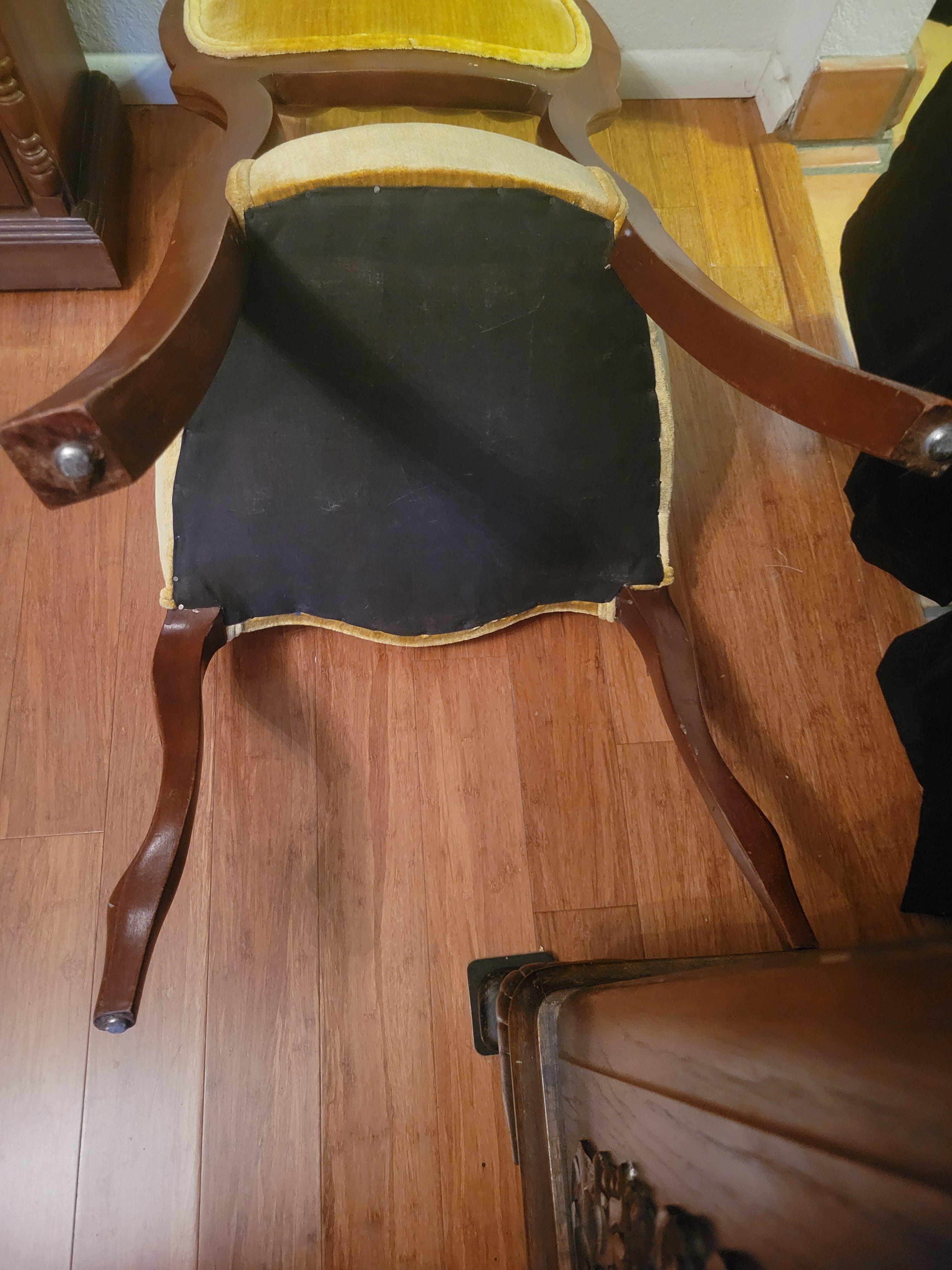 Mahogany Kimball Reproductions Victorian Velvet Carved Chair