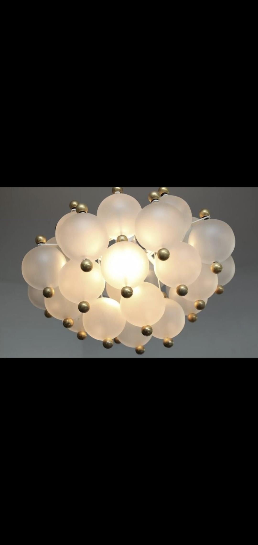 Mid-20th Century Kinkedley Ceiling Light made of Frosted Glass Balls with Brass Ball Finials