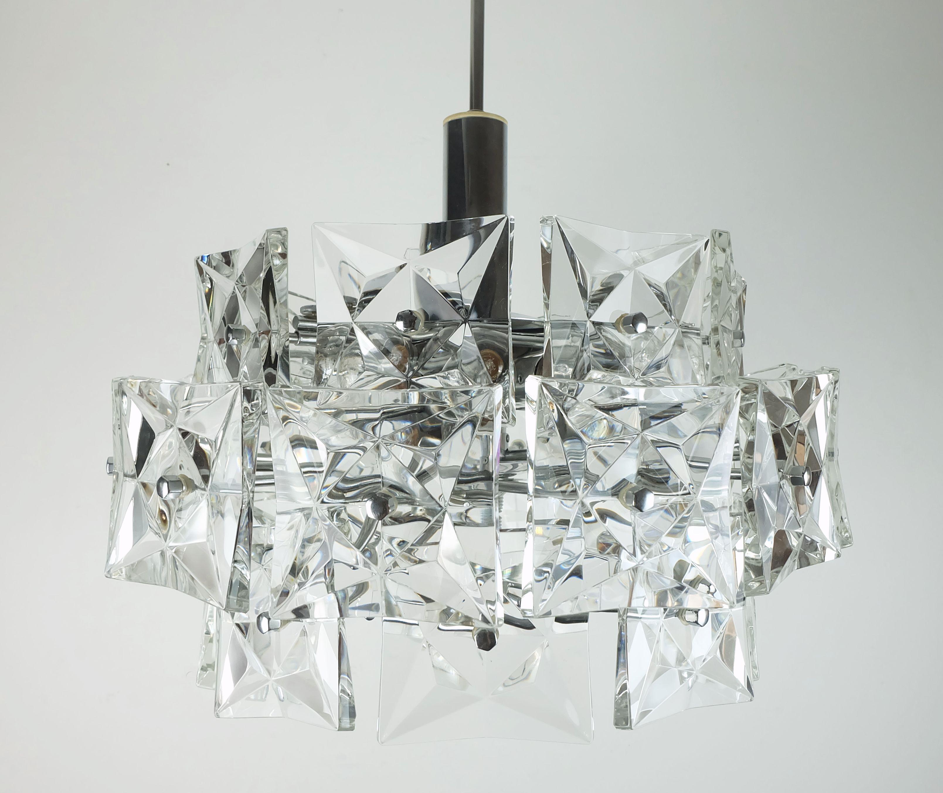 kinkeldey mid century PENDANT LIGHT Kristallglas und Chrom 1960er Jahre 4