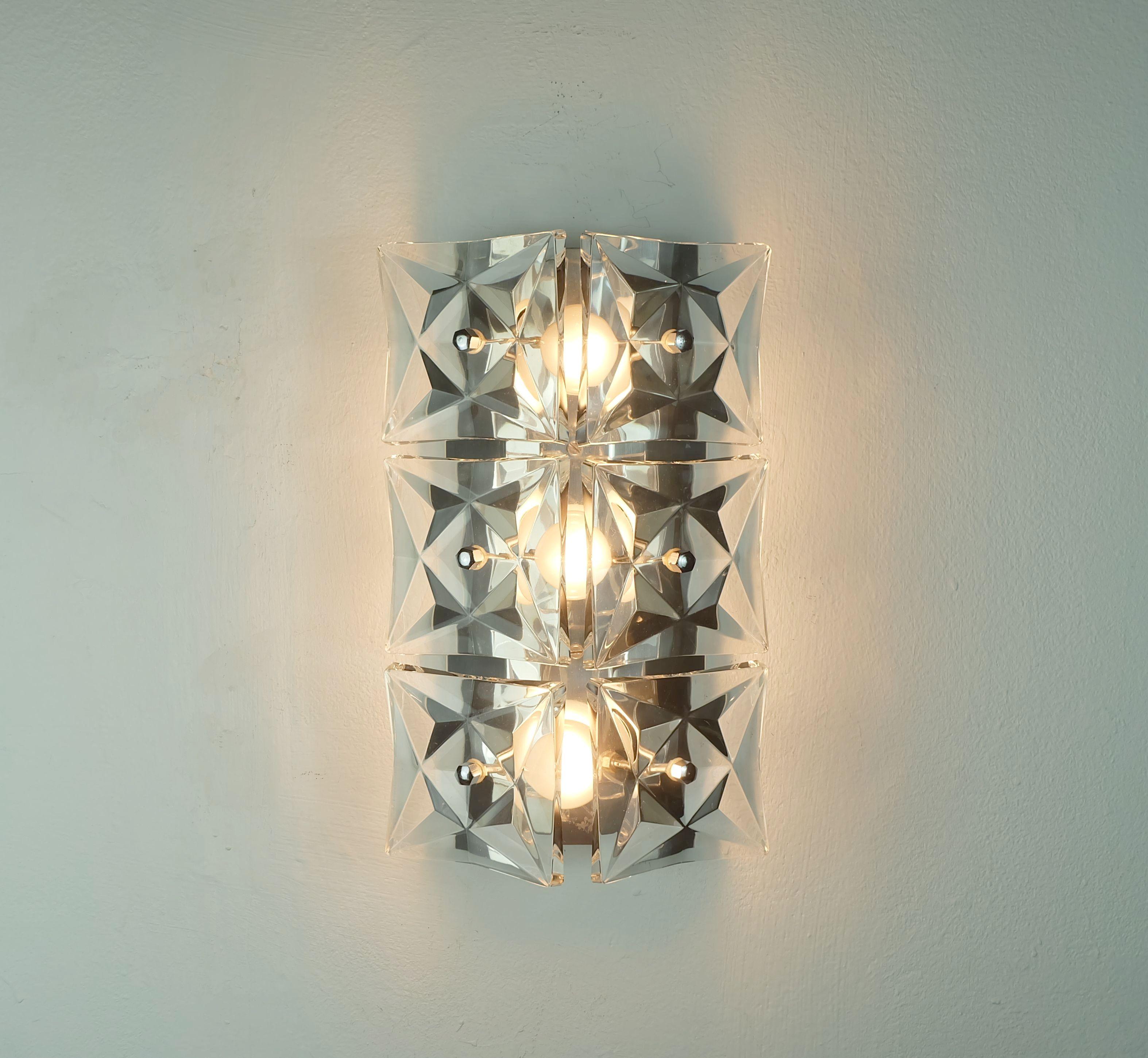 kinkeldey mediados de siglo SCONCE cristal y cromo 6 prismas de cristal años 60 en Bueno estado para la venta en Mannheim, DE