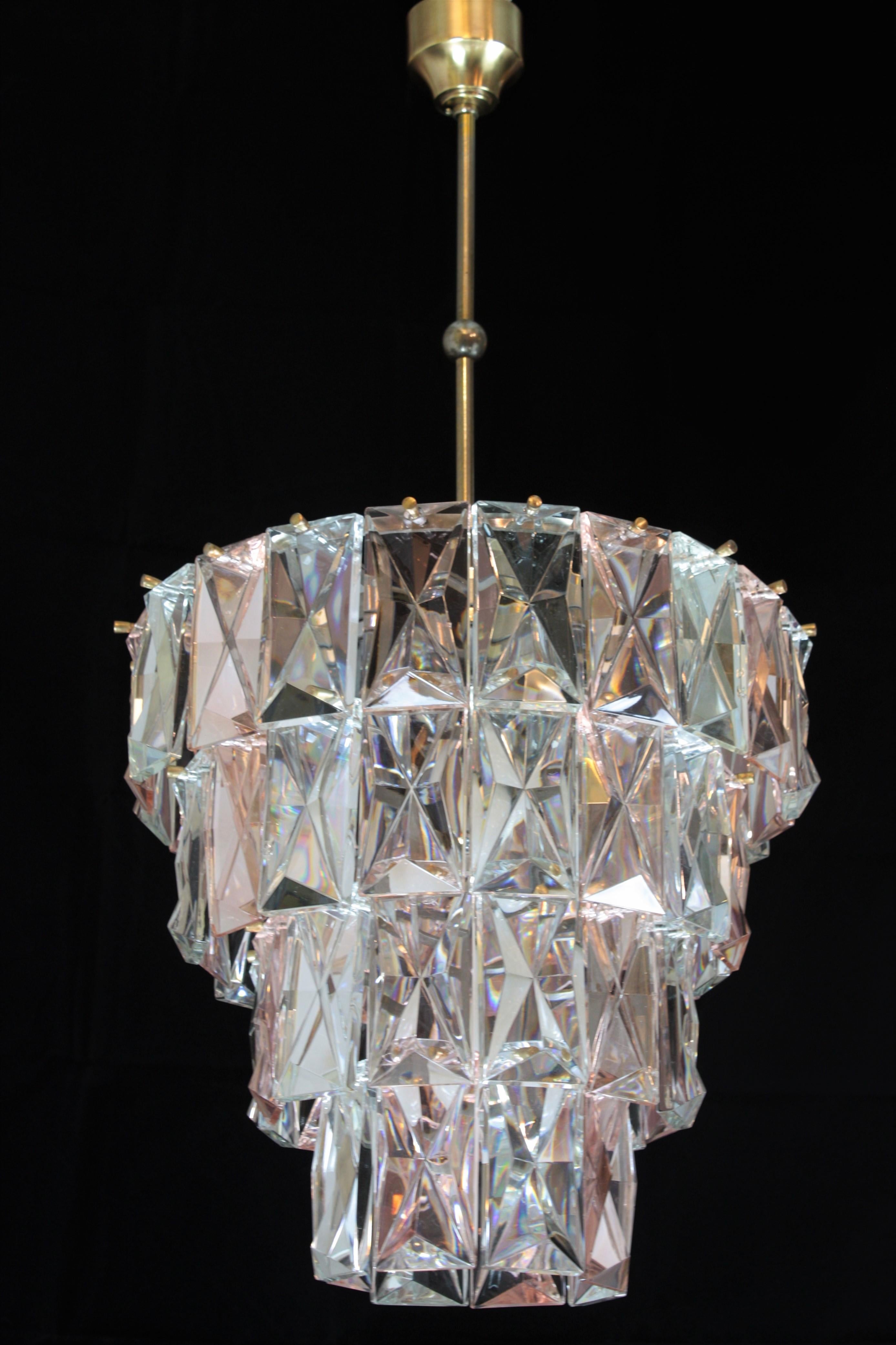 Midcentury Kinkeldey Chandelier in Pink and Clear Faceted Crystal, 1960s For Sale 3
