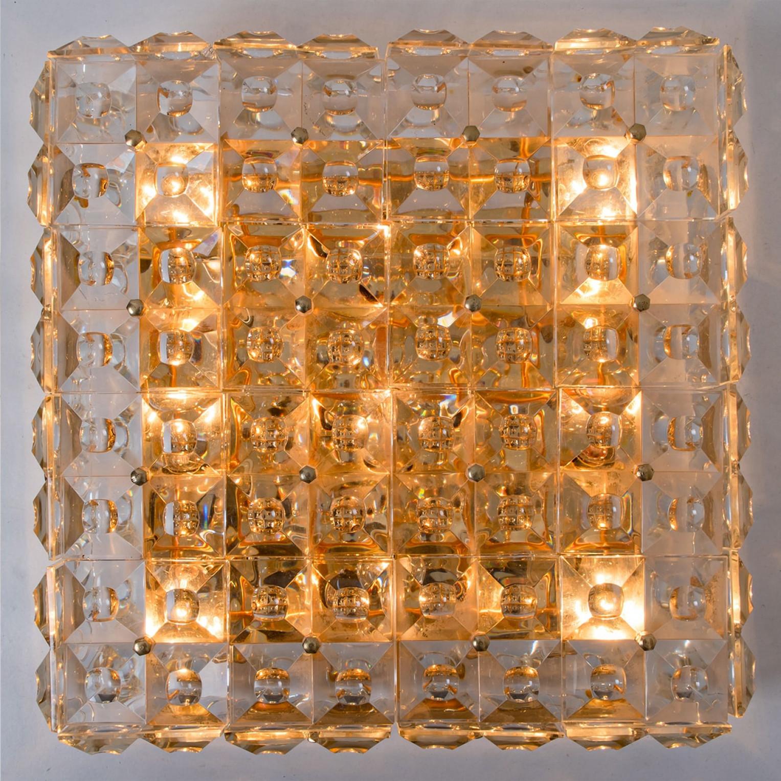 Kinkeldey Monture affleurante carrée en laiton et verre de cristal, Allemagne, années 1970 en vente 4