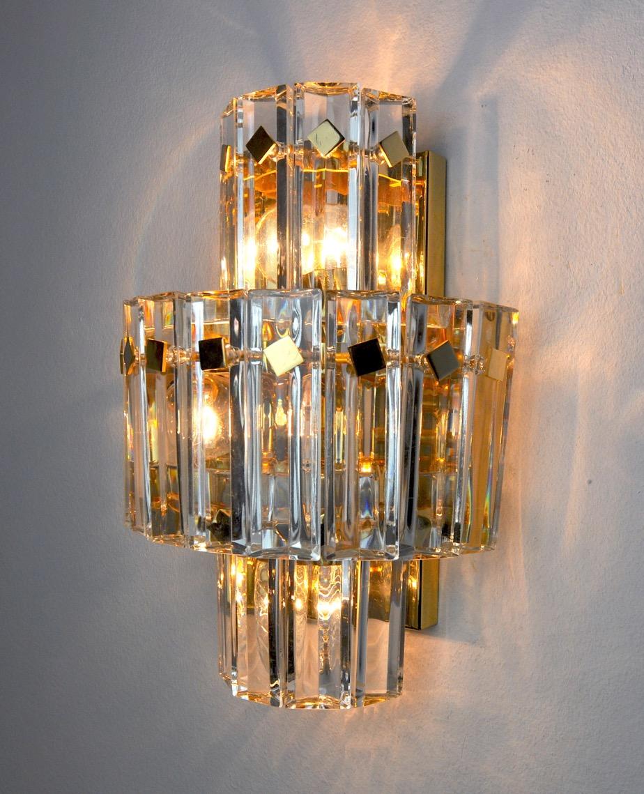 Lámpara de pared Kinkeldey, cristales tallados, 3 niveles, Alemania, 1970 Cristal en venta