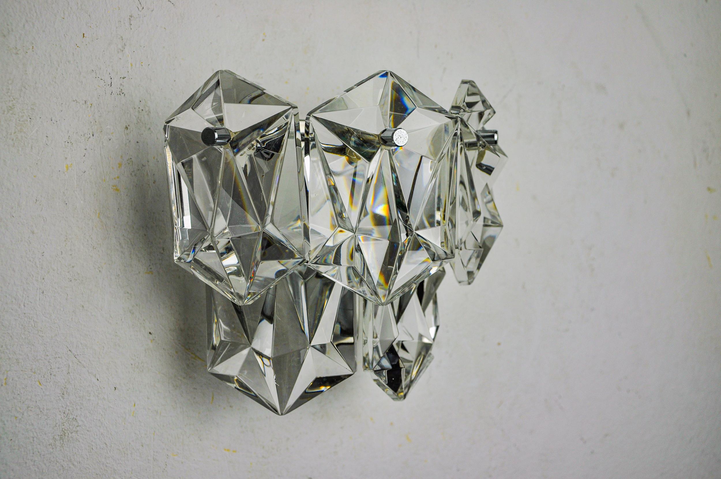 Hollywood Regency Kinkeldey wall light, cut crystals, 2 levels, Germany, 1970 For Sale