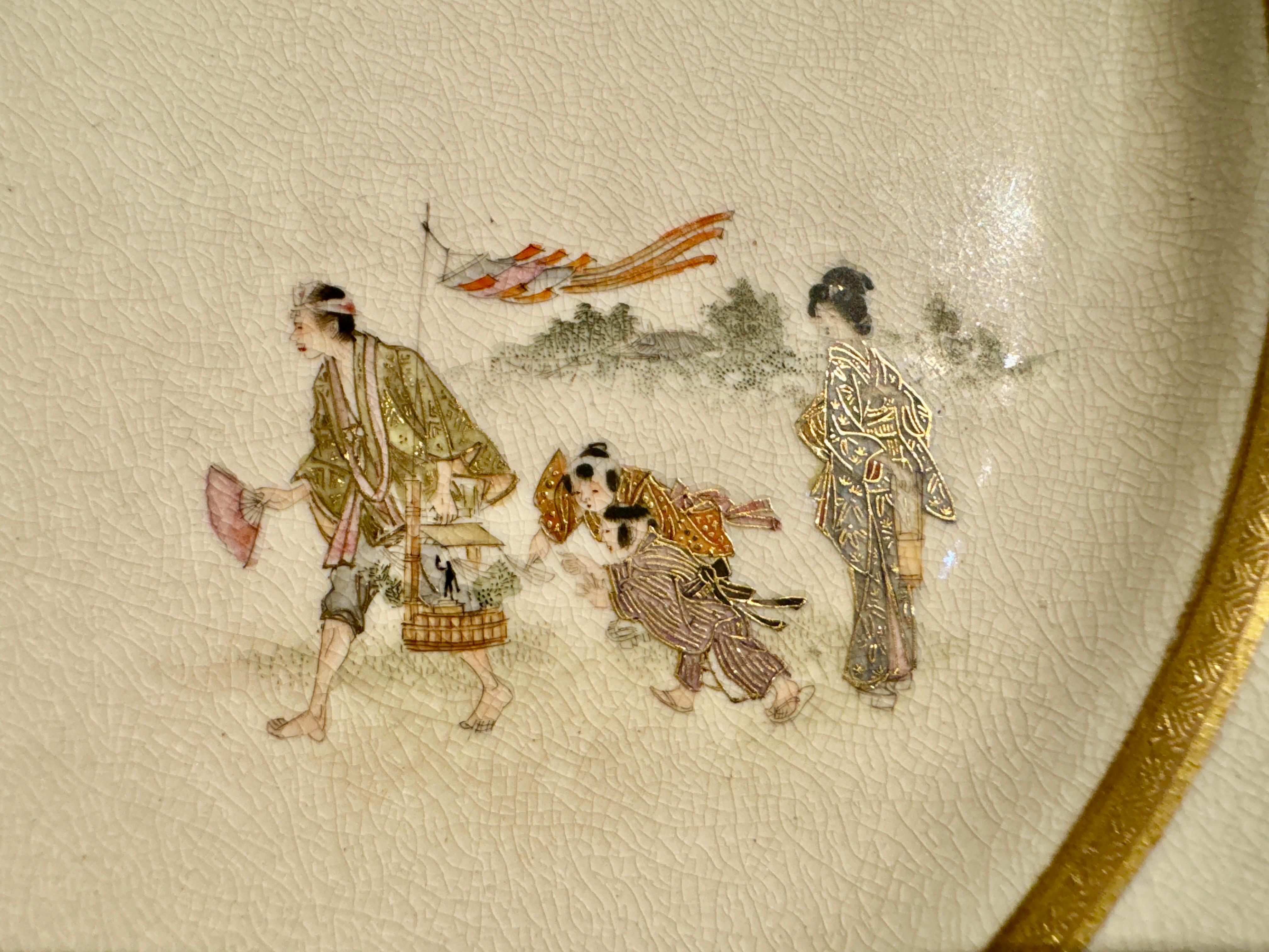 Gilt Kinkozan Satsuma Plate with Miniature Figures, Meiji Period, circa 1900, Japan