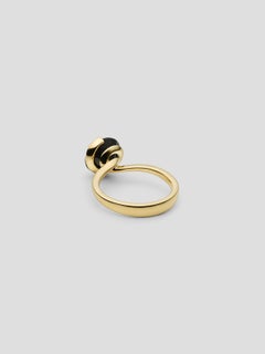 KINRADEN PETAL Ring in 18K Gold with Mpingo Blackwood from Tanzania, Size 7 / 54