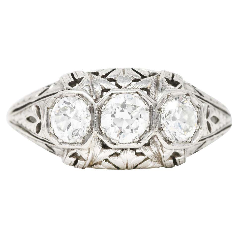Vintage 1930s 3-Stone European Cut Diamond Platinum Ring 1.75 Carat For ...