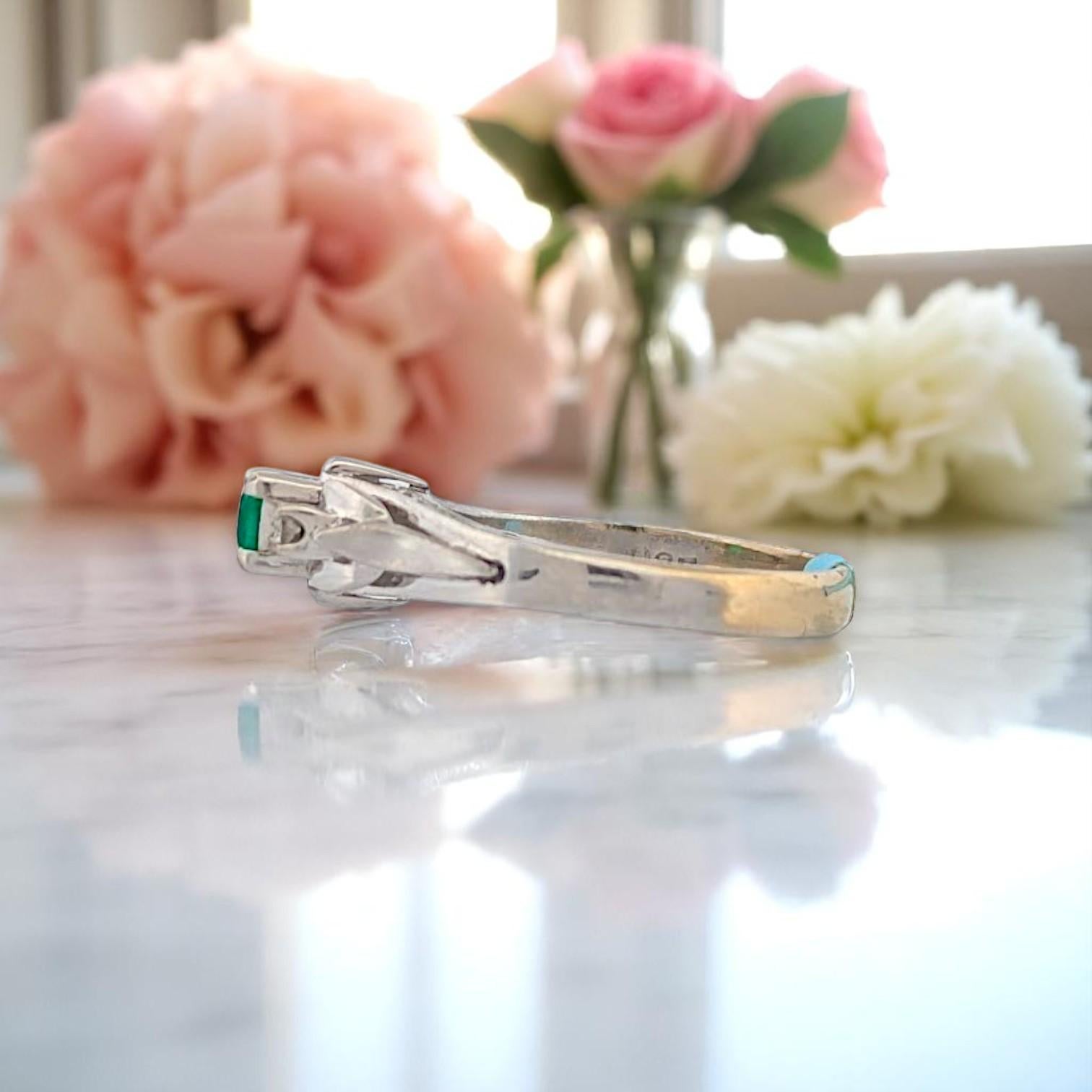 Modern Kinsley  14k White Gold Ring with .35 ct Emerald-Cut Natural Emerald For Sale
