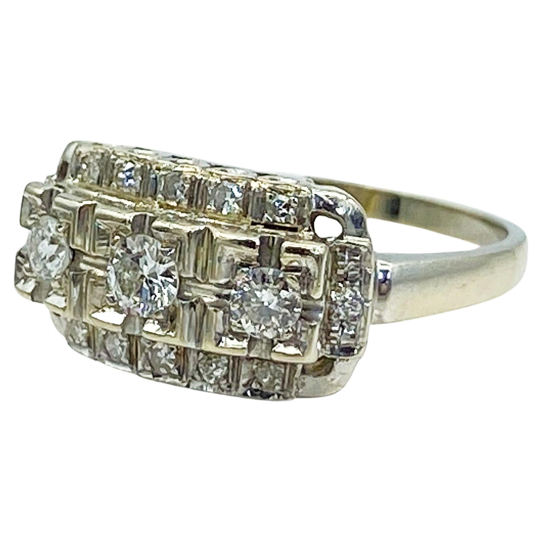 Round Cut Art Deco Diamond Kinsley-Kovsky White Gold Vintage Engagement Ring, Circa 1930s For Sale