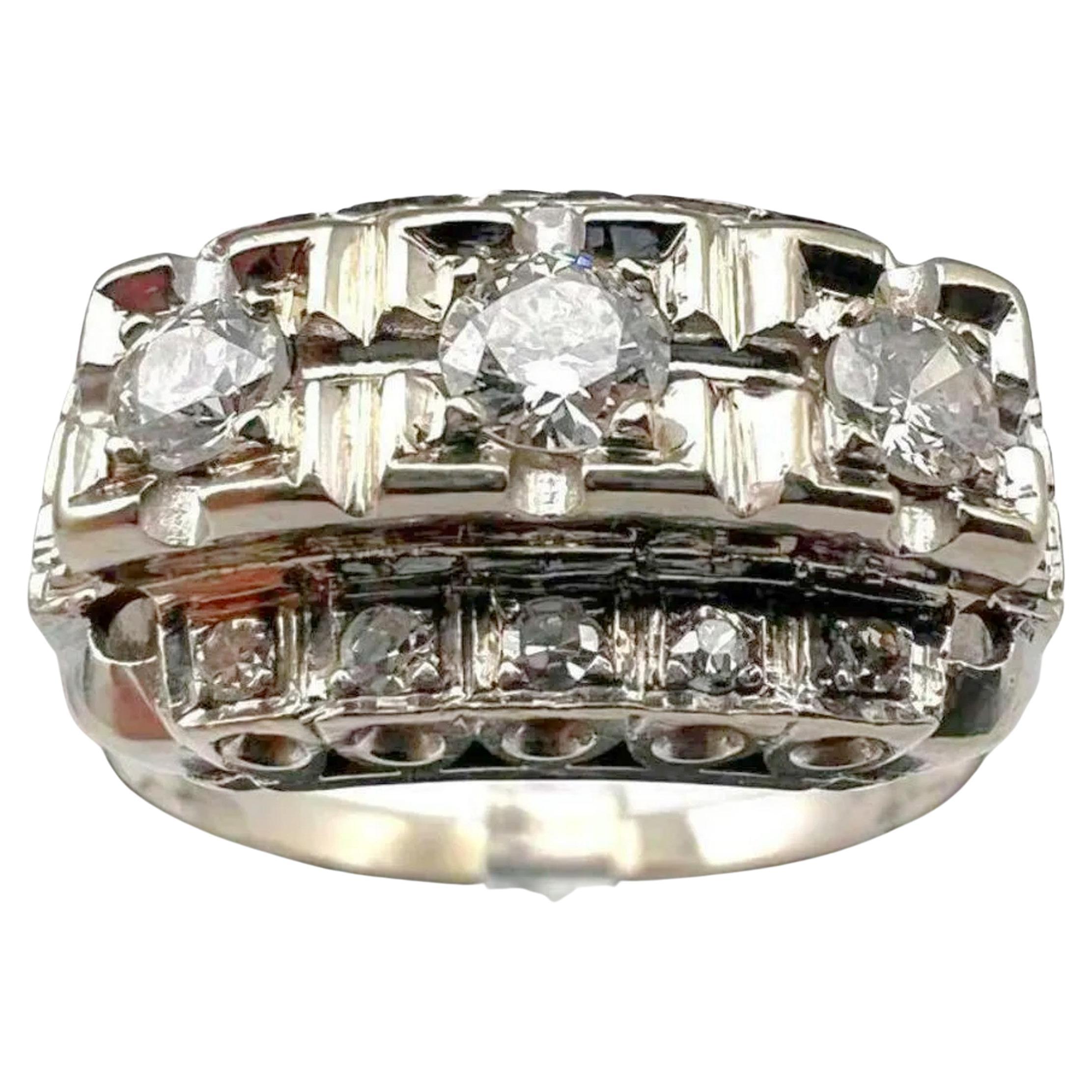 Art Deco Diamond Kinsley-Kovsky White Gold Vintage Engagement Ring, Circa 1930s For Sale