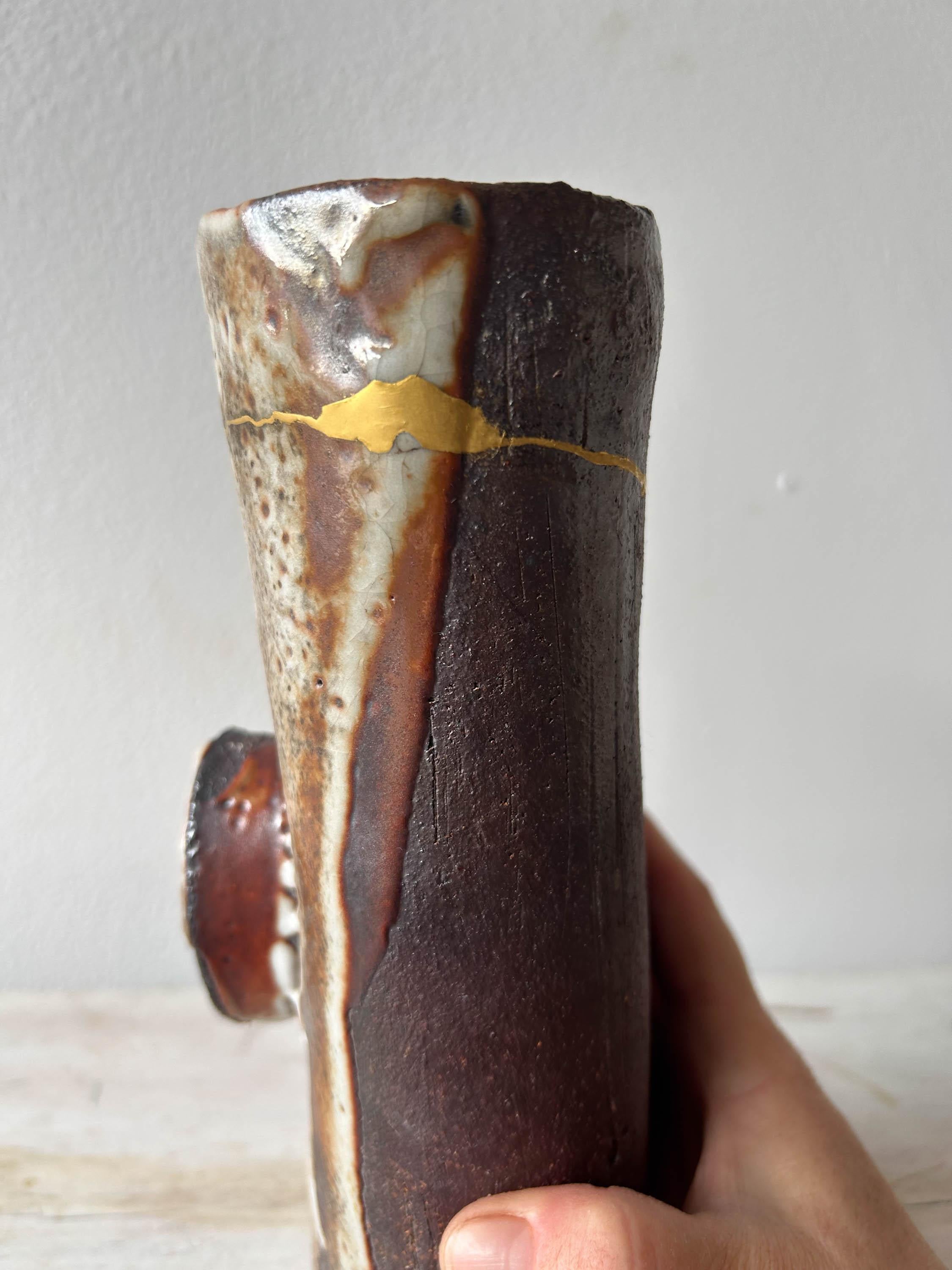 Kintsugi-repaired Woodfired Long Vase In New Condition For Sale In Brooklyn, NY