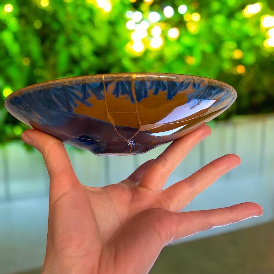Cuenco Kintsugi turquesa de porcelana cristalizada Porcelana en venta