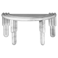 Kipferl-Schreibtisch aus Carrara-Marmor von Bohinc Studio
