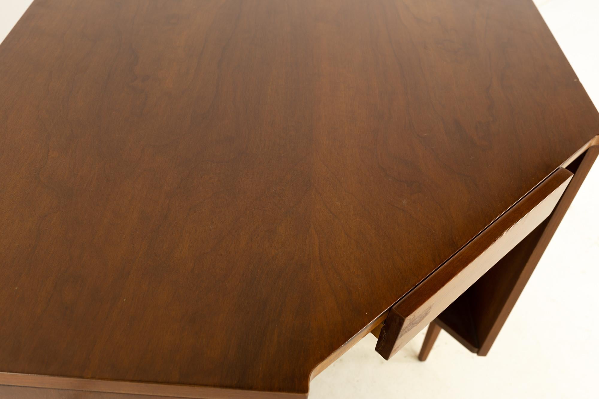 Mid-Century Modern Kipp Stewart American Design Foundation MCM Solid Cherry Corner Desk For Sale