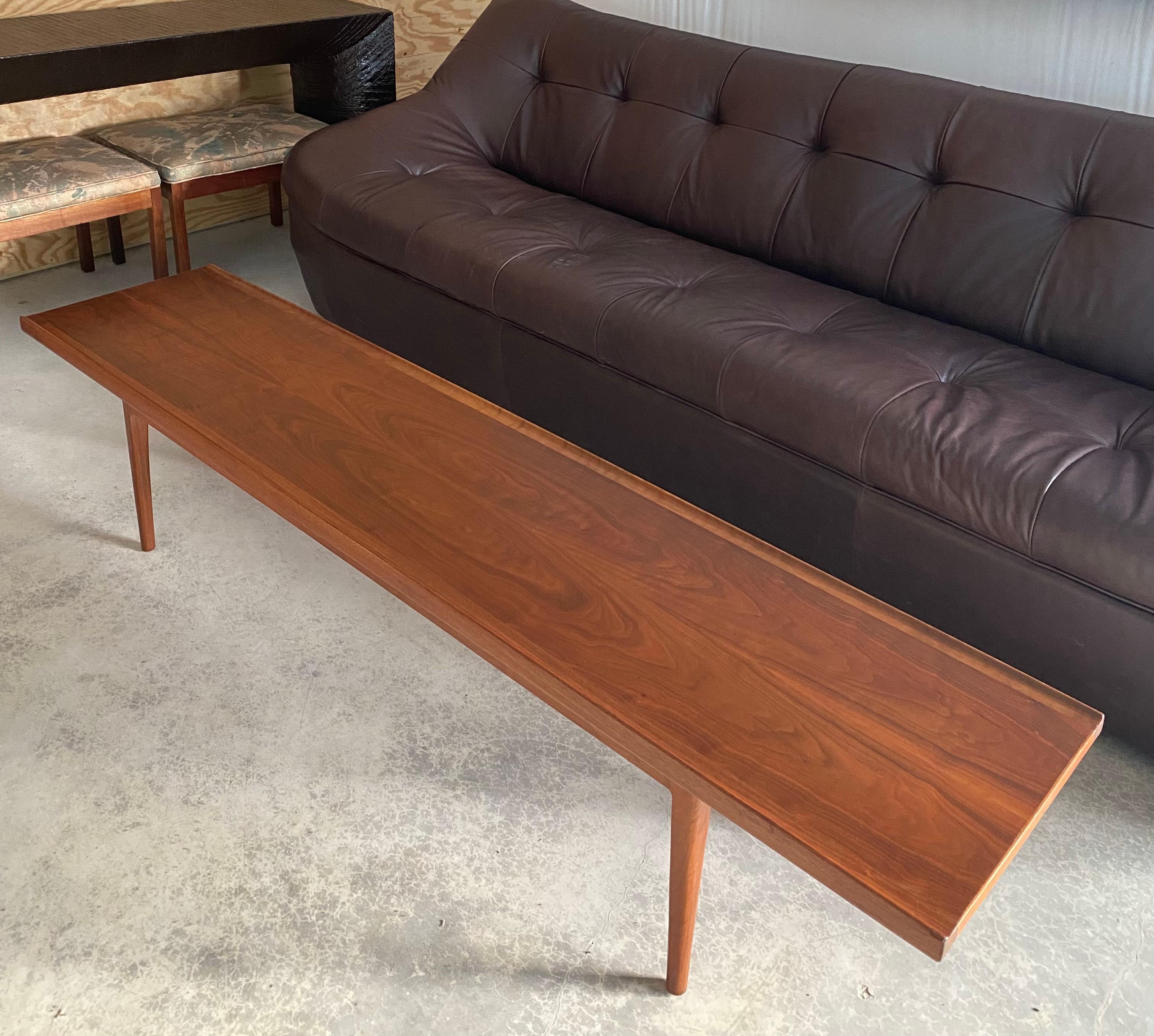 Américain Table basse banc Kipp Stewart pour Drexel en vente