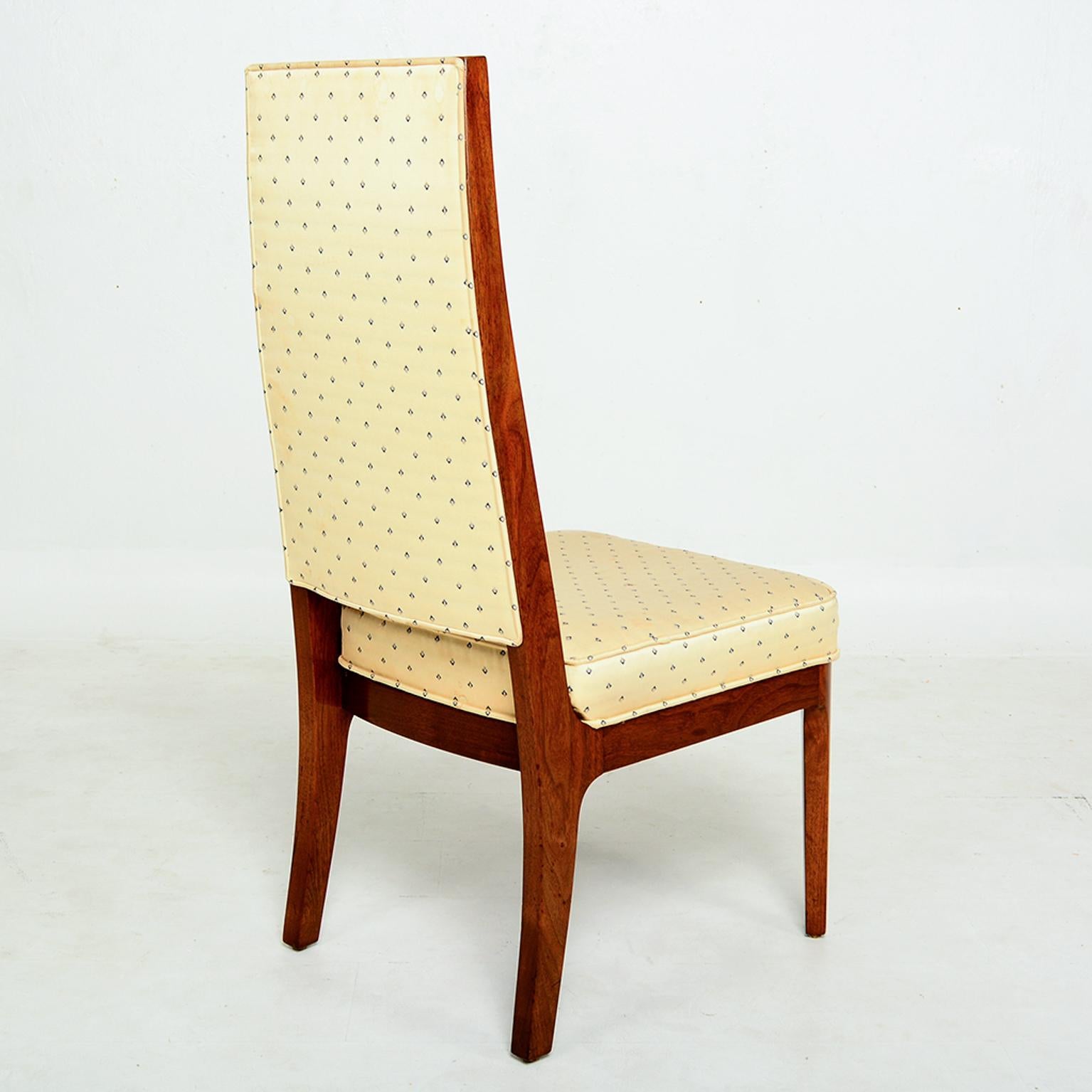 American 1950s Set of Six Walnut Dining Chairs by Kipp Stewart Cal-Mode Furniture