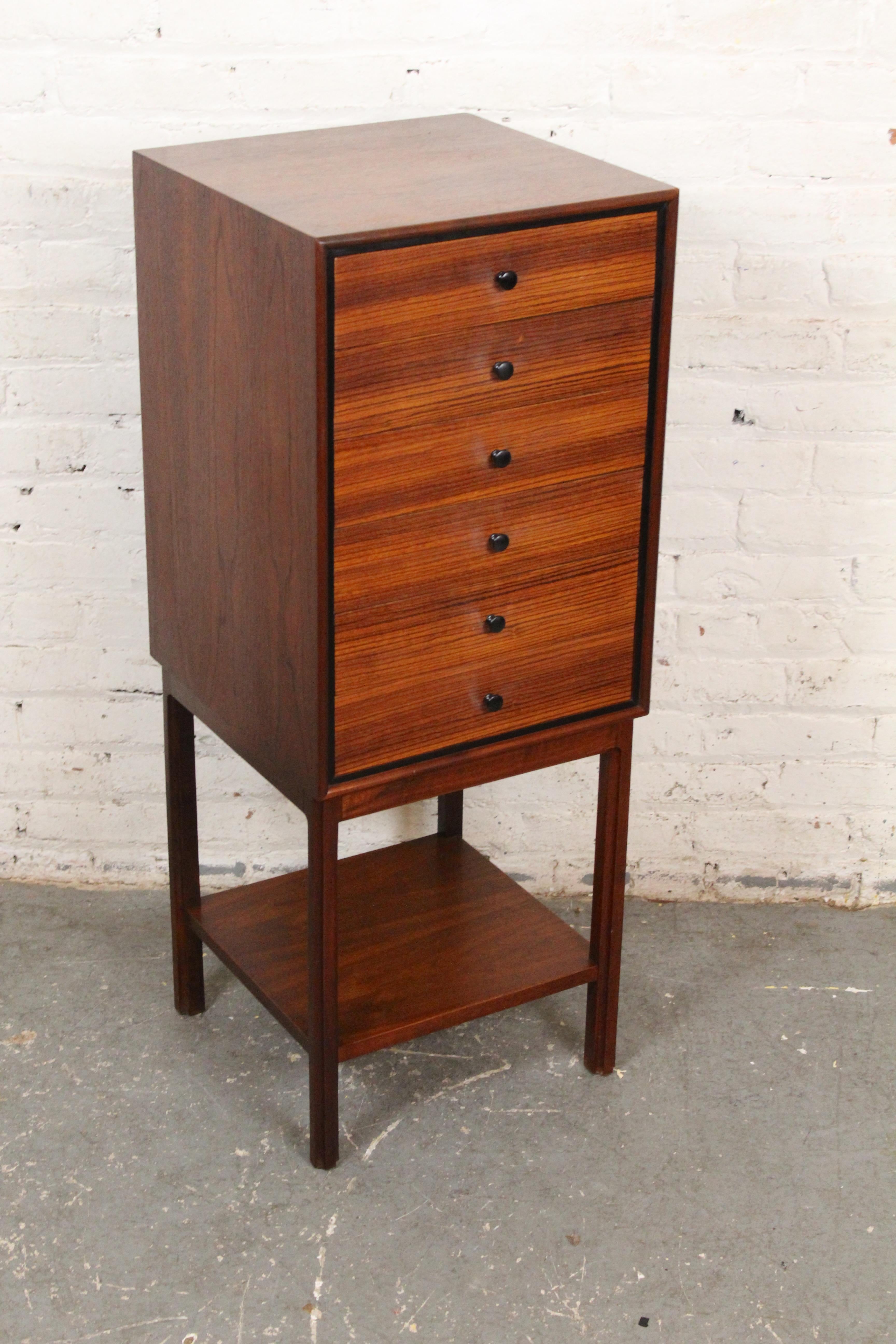 Joinery Mid-Century Standing Jewelry Chest by Kipp Stewart for Glenn of California For Sale