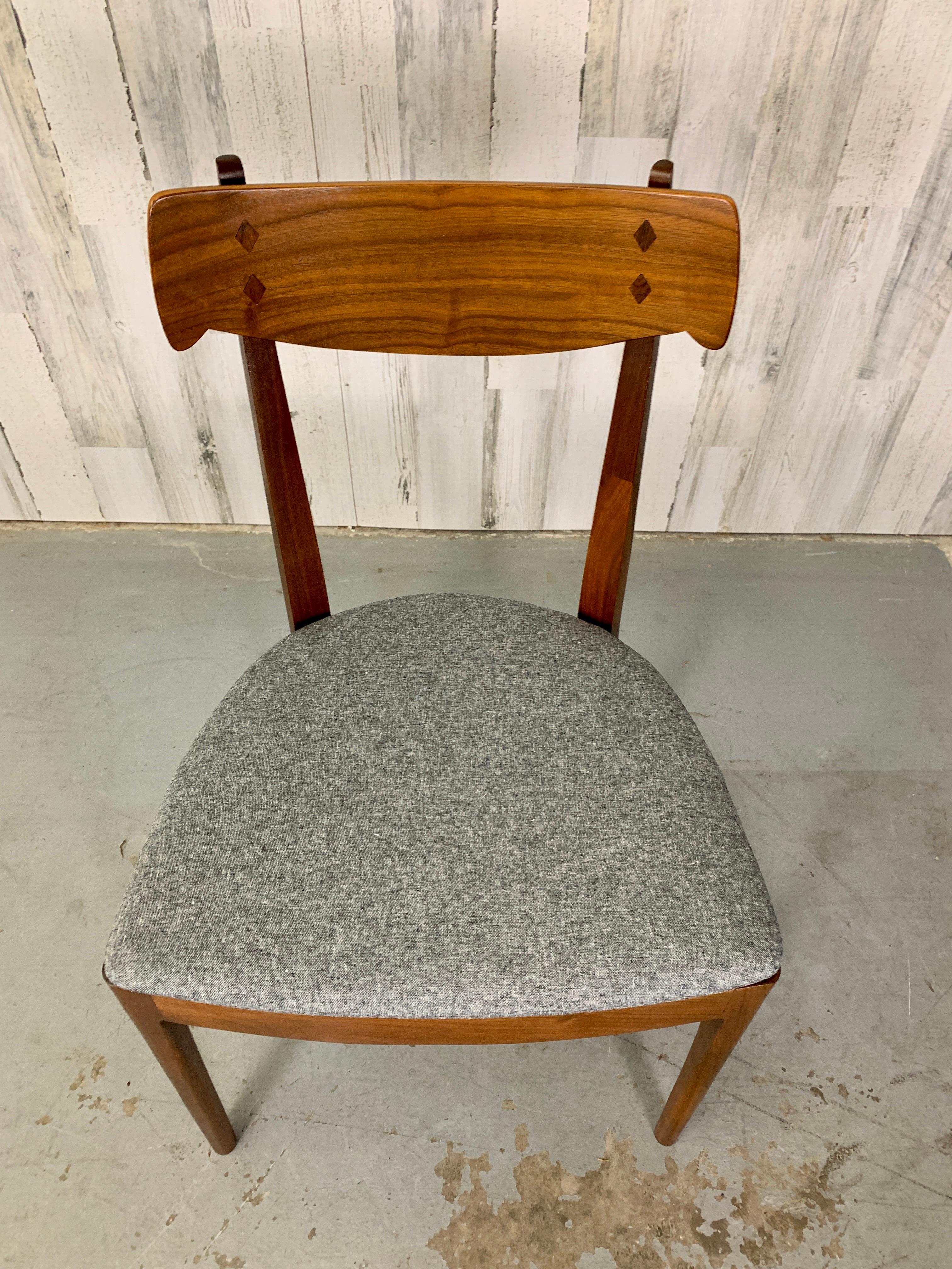 Upholstery Kipp Stewart Drexel Declaration Sculpted Walnut Dining Chairs