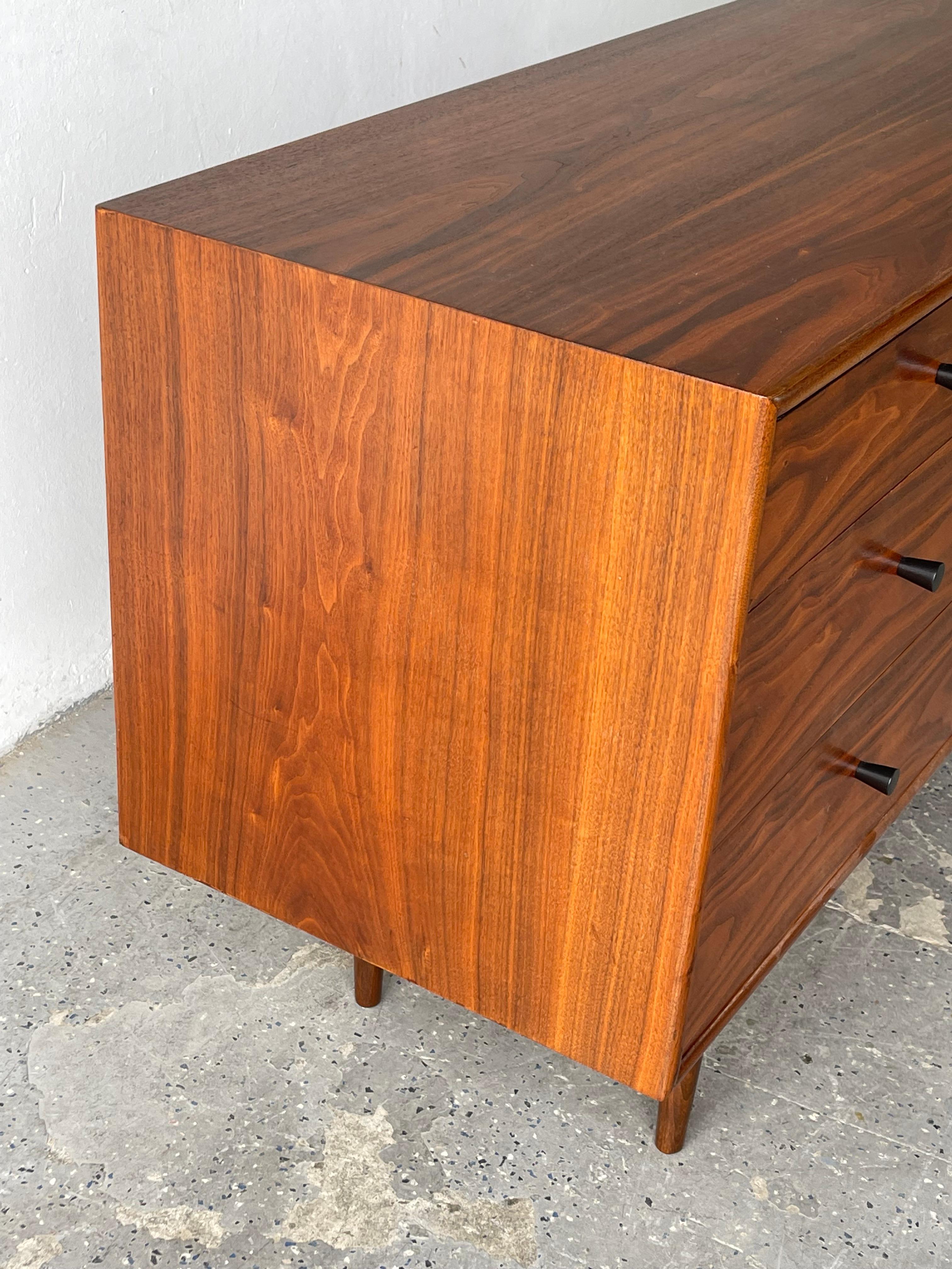 Kipp Stewart Drexel Mid-Century Modern Walnut 10 Drawer Dresser 5