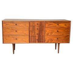 Kipp Stewart Drexel Mid-Century Modern Walnut 10 Drawer Dresser