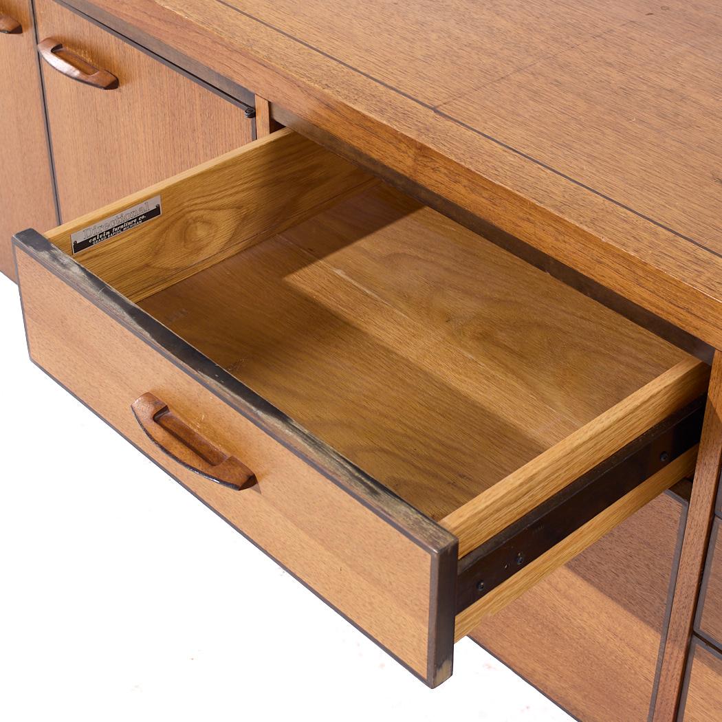 Kipp Stewart for Calvin Furniture Directional Mid Century Walnut Banded Credenza For Sale 5