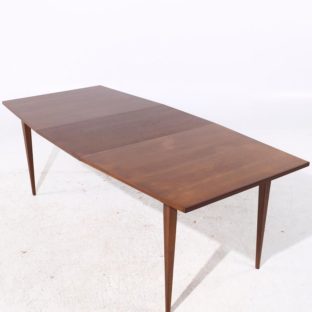 American Kipp Stewart for Calvin Mid Century Walnut Expanding Dining Table with 1 Leaf For Sale
