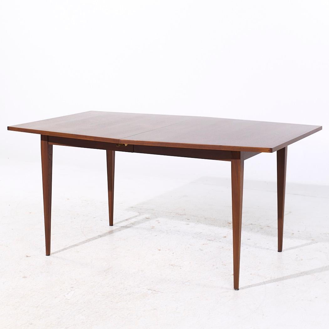 Kipp Stewart for Calvin Mid Century Walnut Expanding Dining Table with 1 Leaf For Sale 1