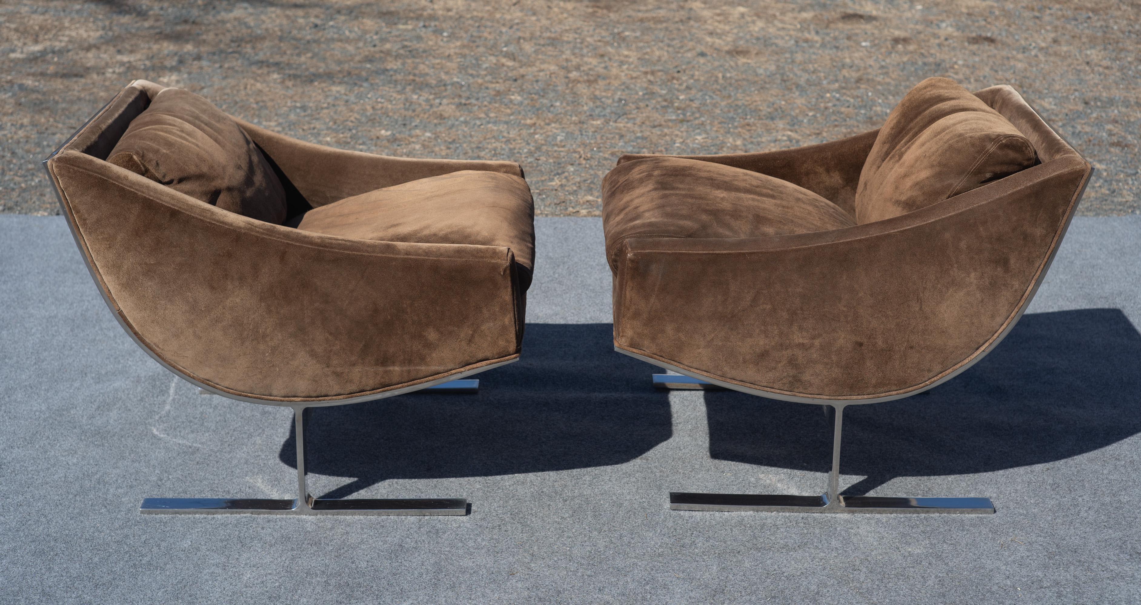 Kipp Stewart pour les chaises longues 'Arc' de Directional en daim Brown et acier chromé en vente 2