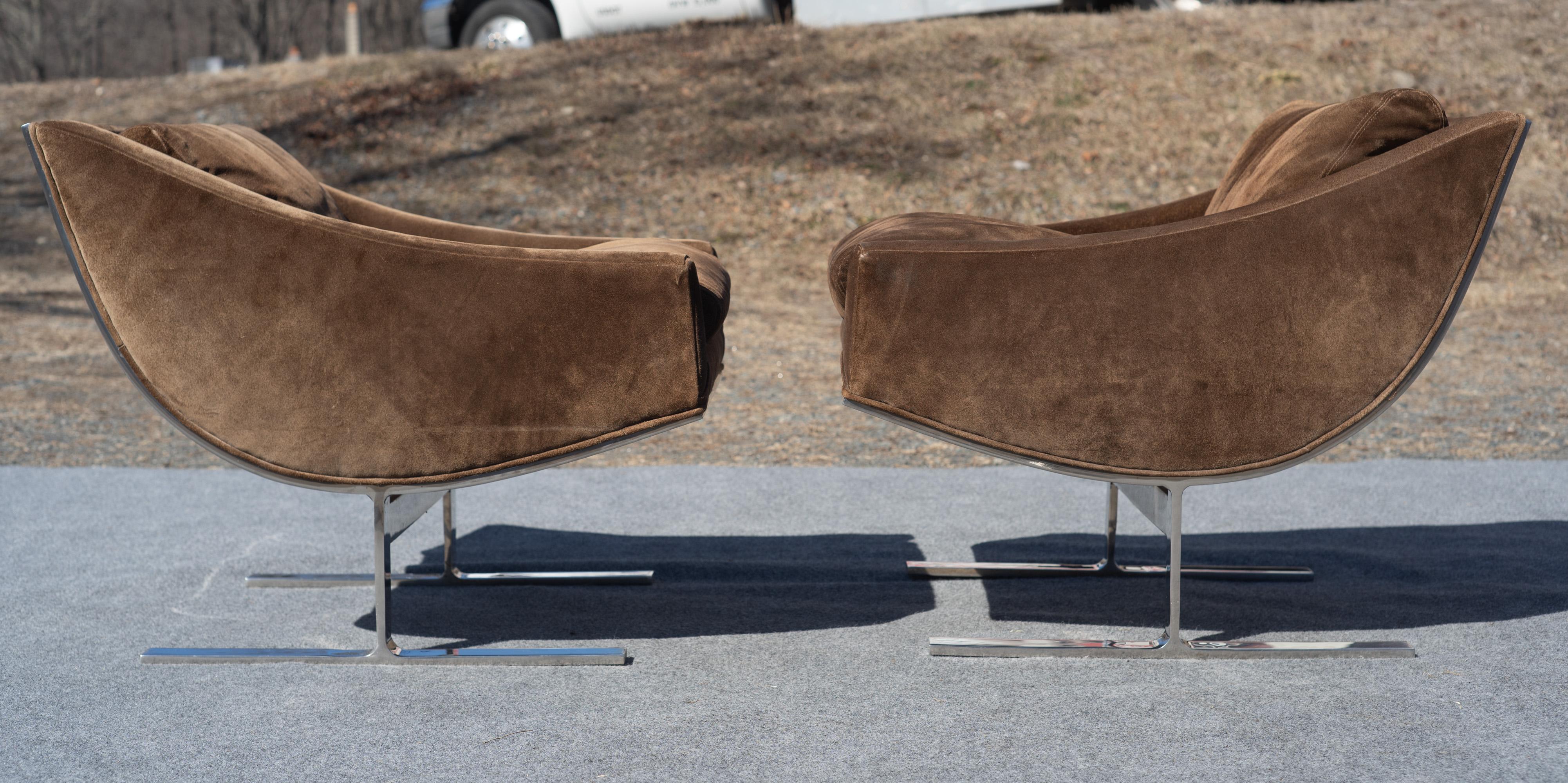 Kipp Stewart pour les chaises longues 'Arc' de Directional en daim Brown et acier chromé en vente 3