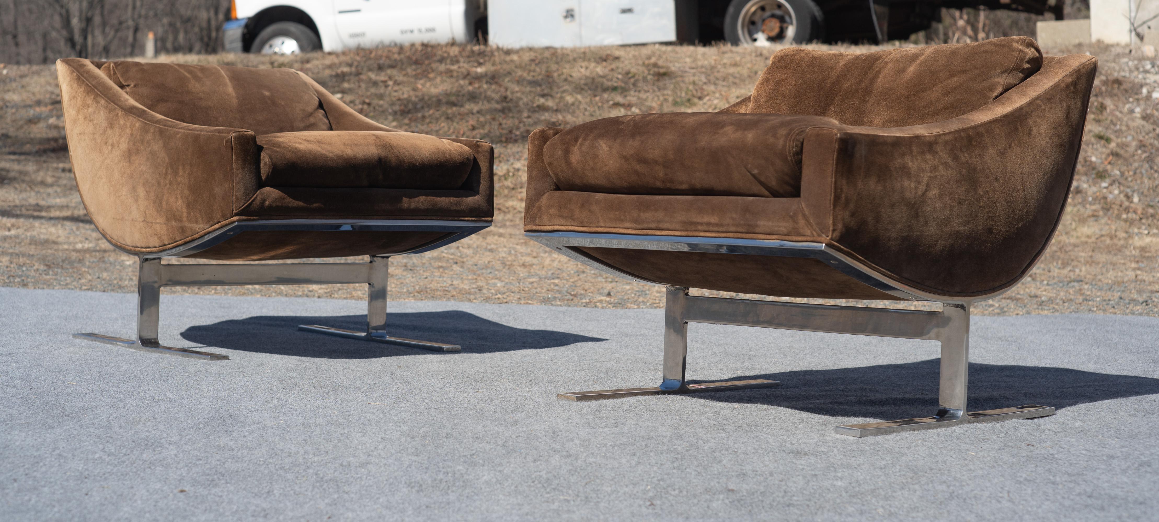 Kipp Stewart pour les chaises longues 'Arc' de Directional en daim Brown et acier chromé en vente 6