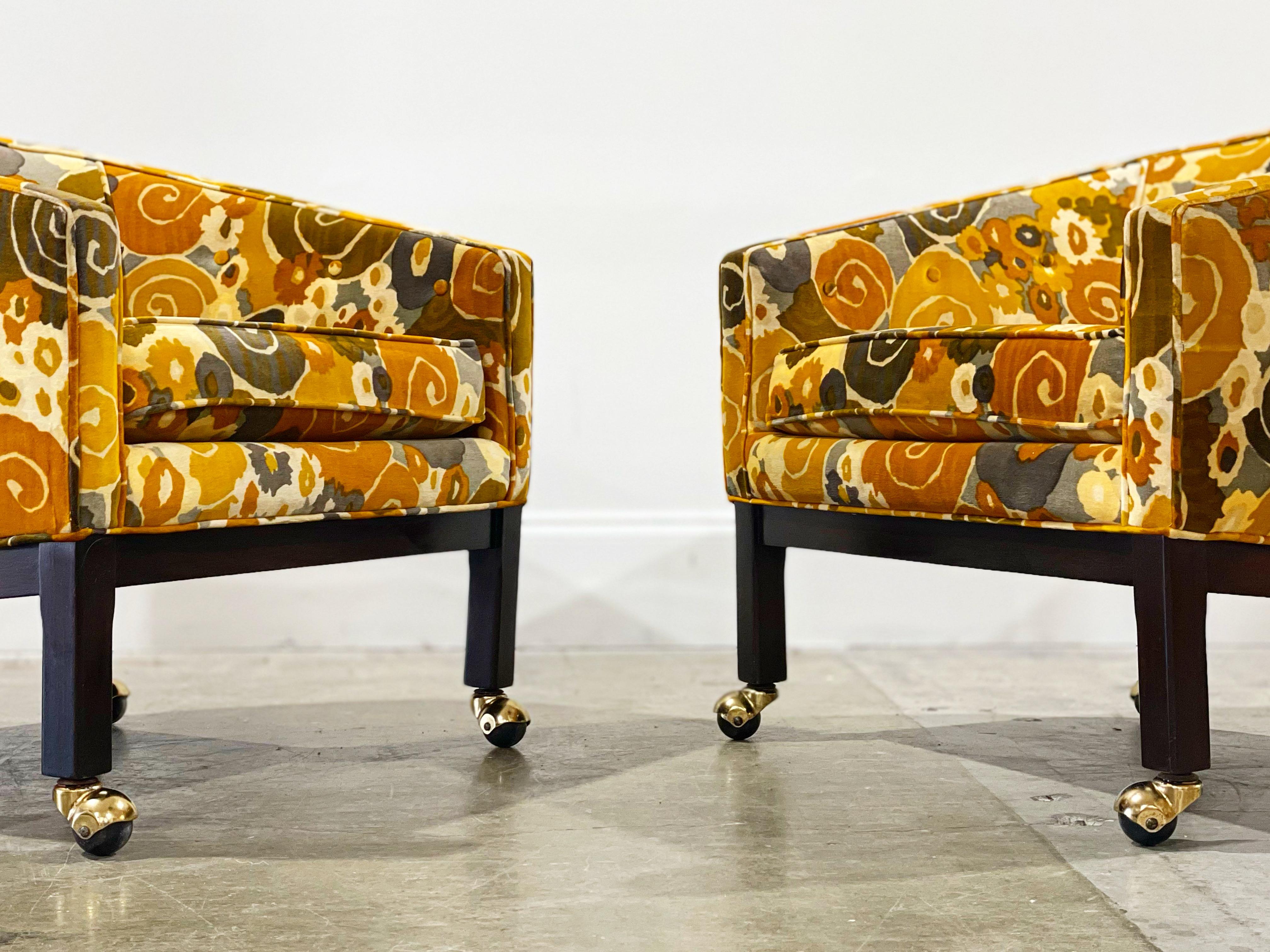 Mid-Century Modern Kipp Stewart pour Directional fauteuils de salon en velours Jack Lenor Larsen en vente