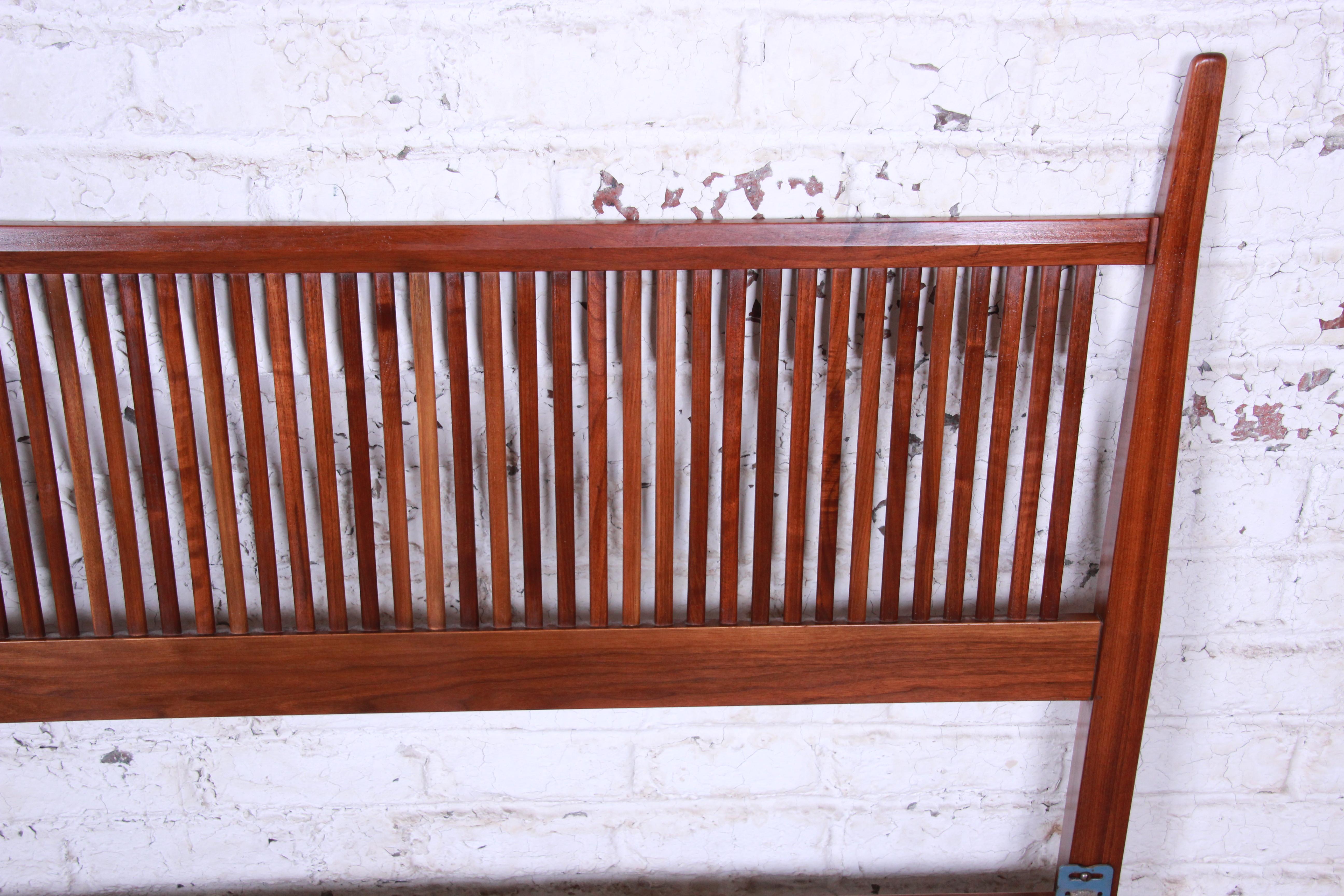 Kipp Stewart for Directional Sculpted Walnut King Size Headboard In Good Condition In South Bend, IN