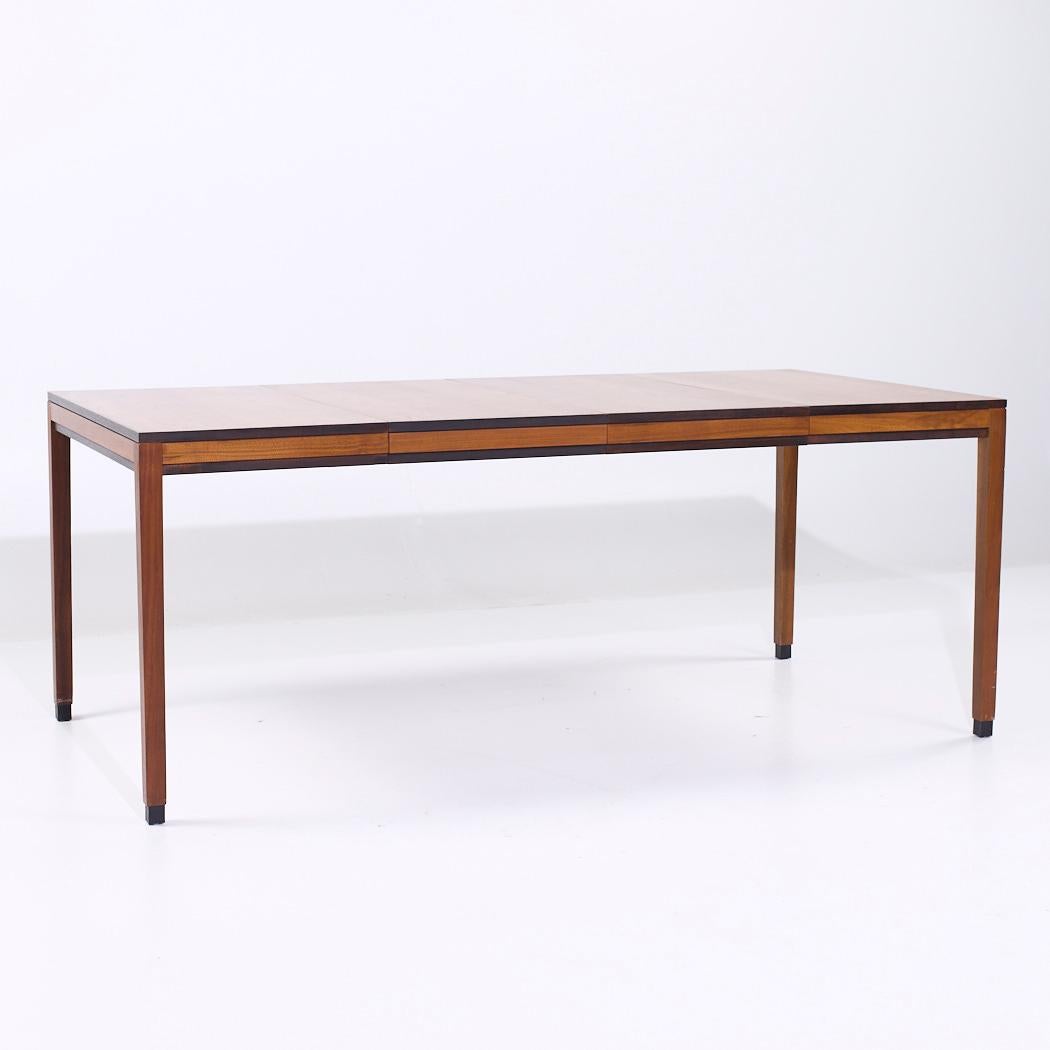 Kipp Stewart for Directional Style Walnut Parsons Expanding Table with 4 Leaves For Sale 7