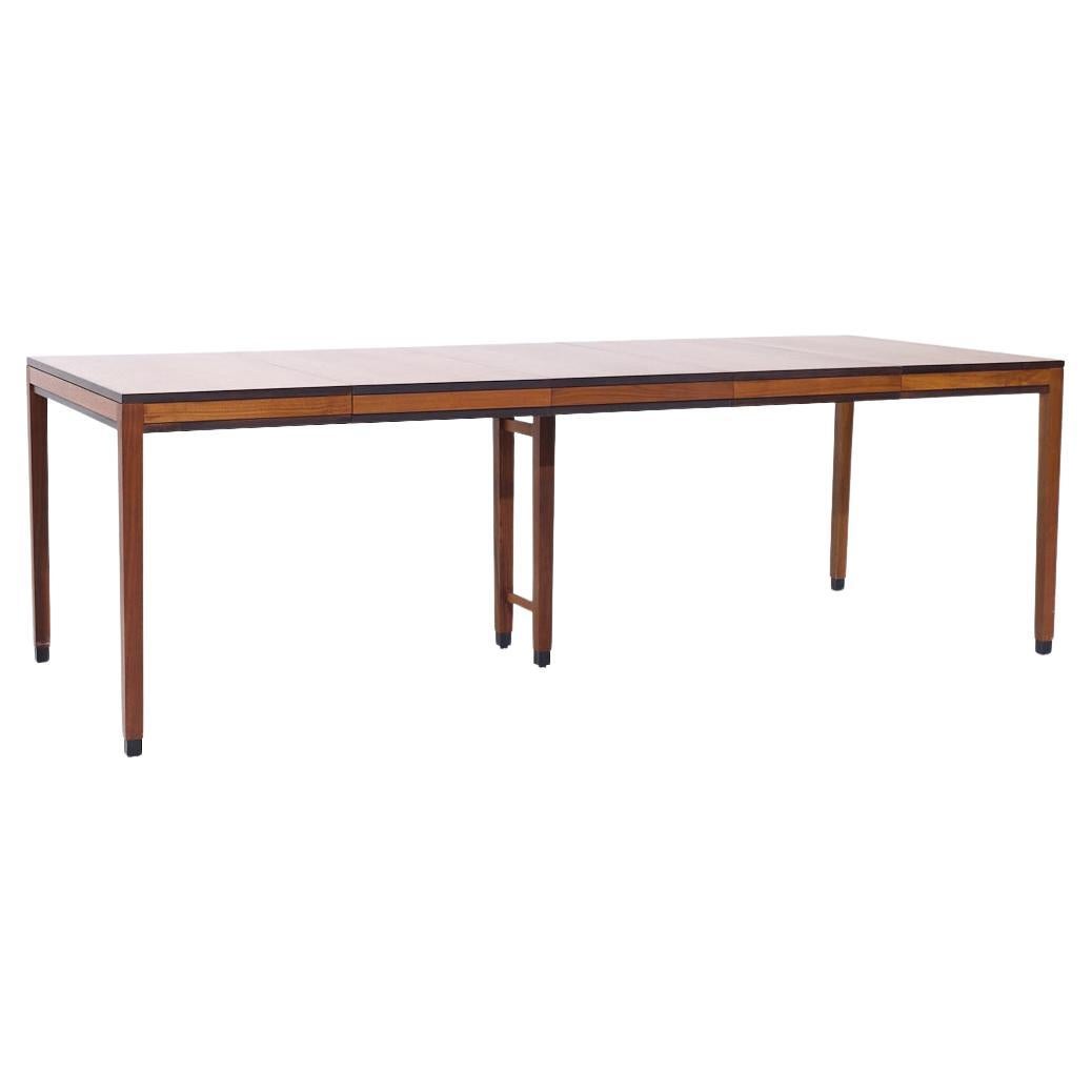 Kipp Stewart for Directional Style Walnut Parsons Expanding Table with 4 Leaves For Sale 10