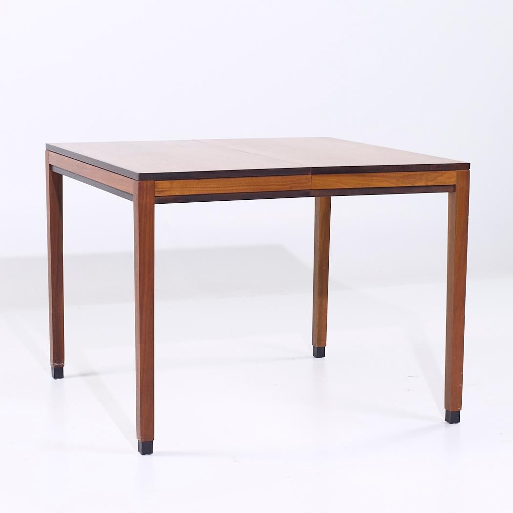 Late 20th Century Kipp Stewart for Directional Style Walnut Parsons Expanding Table with 4 Leaves For Sale