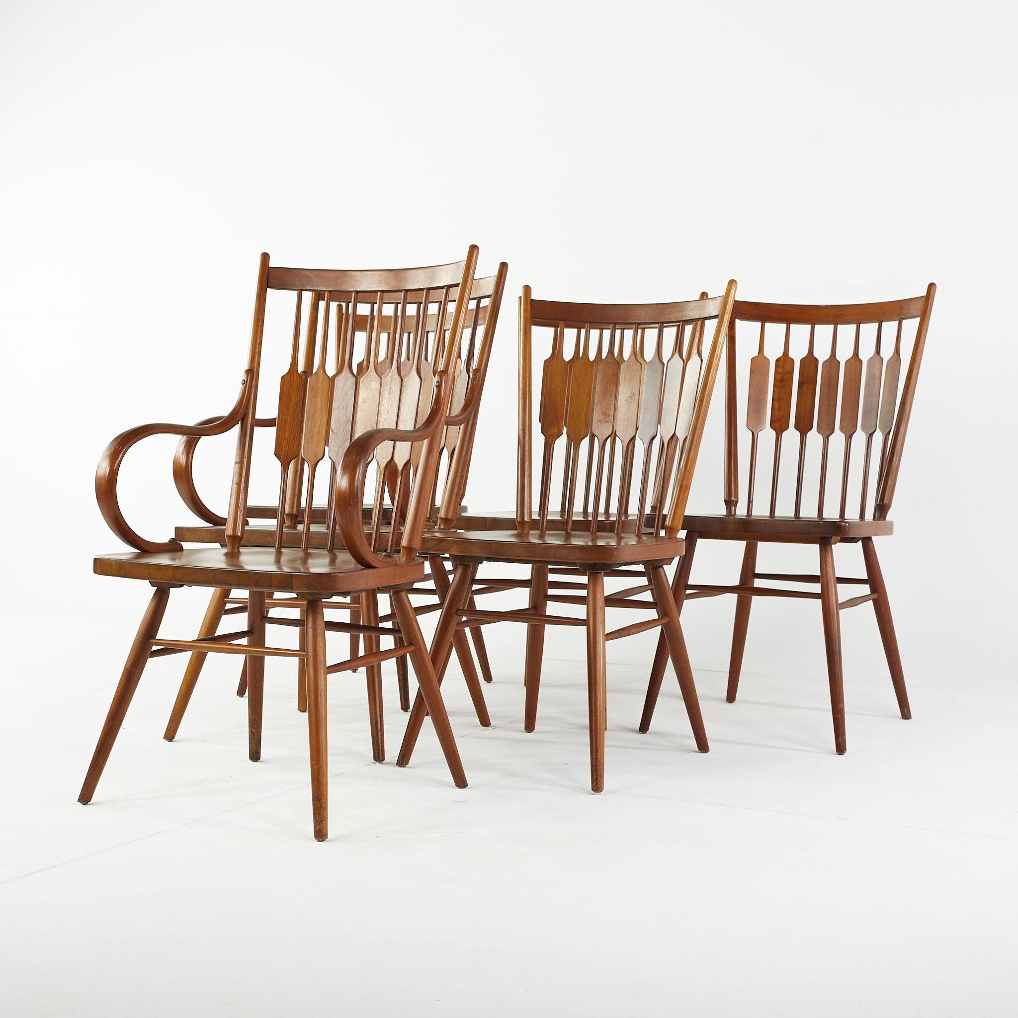 Mid-Century Modern Kipp Stewart lot de 6 chaises de salle à manger Centennial en noyer du milieu du siècle dernier pour Drexel en vente