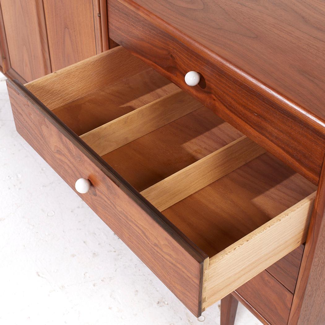 Kipp Stewart per Drexel Declaration Mid Century 11 Drawer Lowboy Dresser in vendita 5
