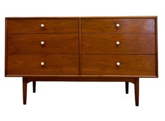 Kipp Stewart für Drexel Erklärung Mid Century Modern 6 Schublade Dresser.