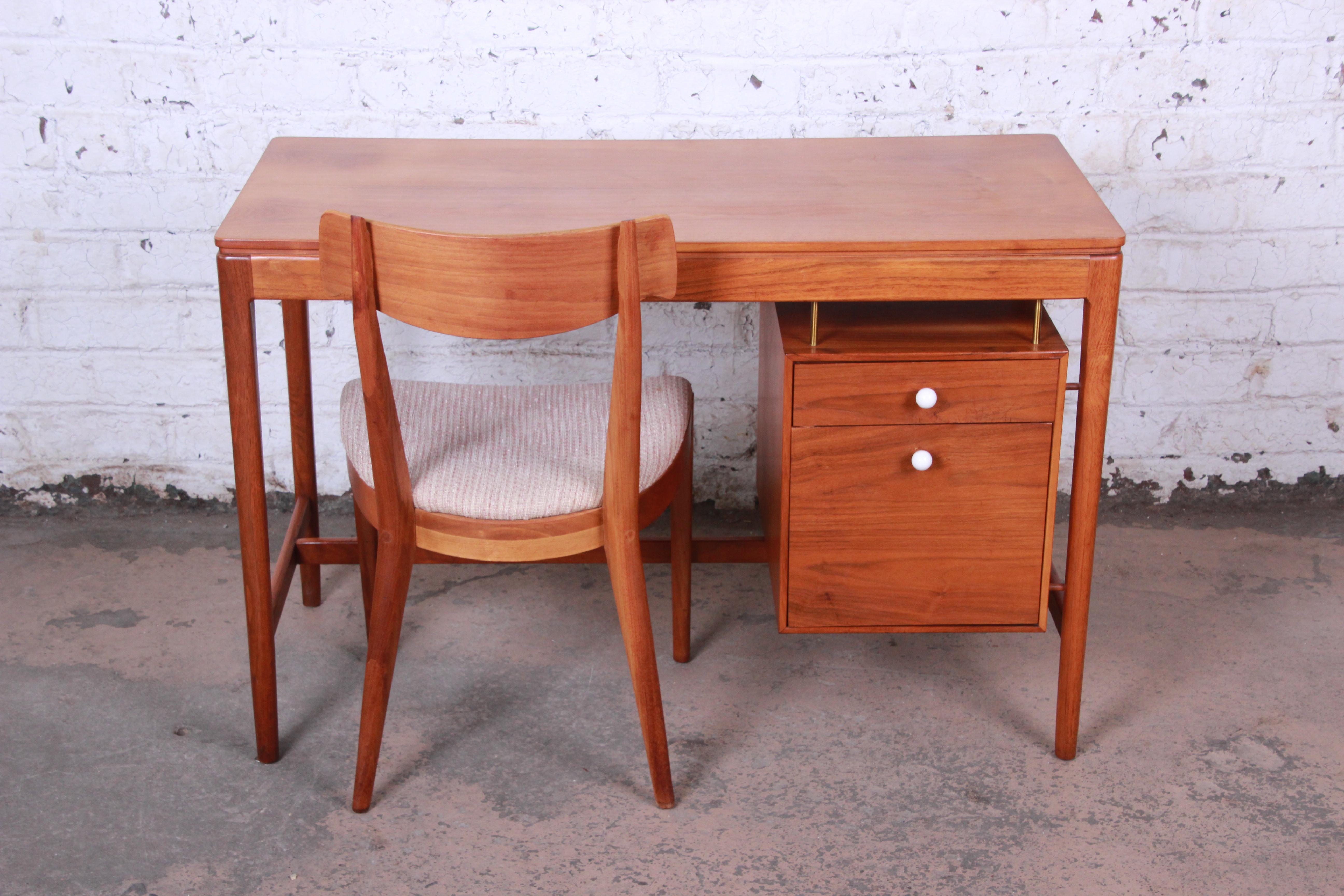 kipp stewart desk