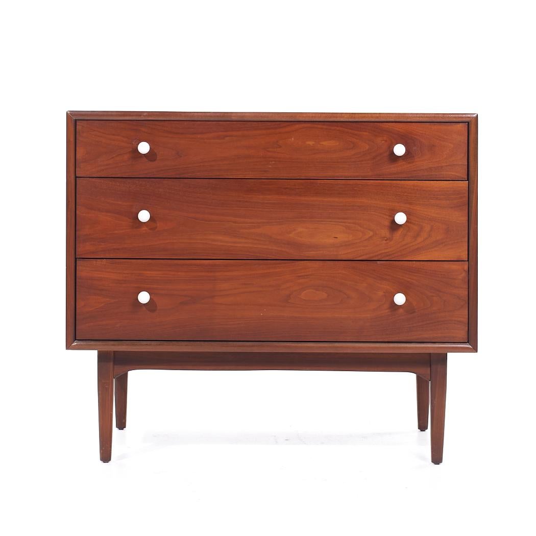 Kipp Stewart for Drexel Declaration Mid Century Walnut 3 Drawer Dresser

This dresser measures: 36 wide x 20 deep x 31.25 high

All pieces of furniture can be had in what we call restored vintage condition. That means the piece is restored upon