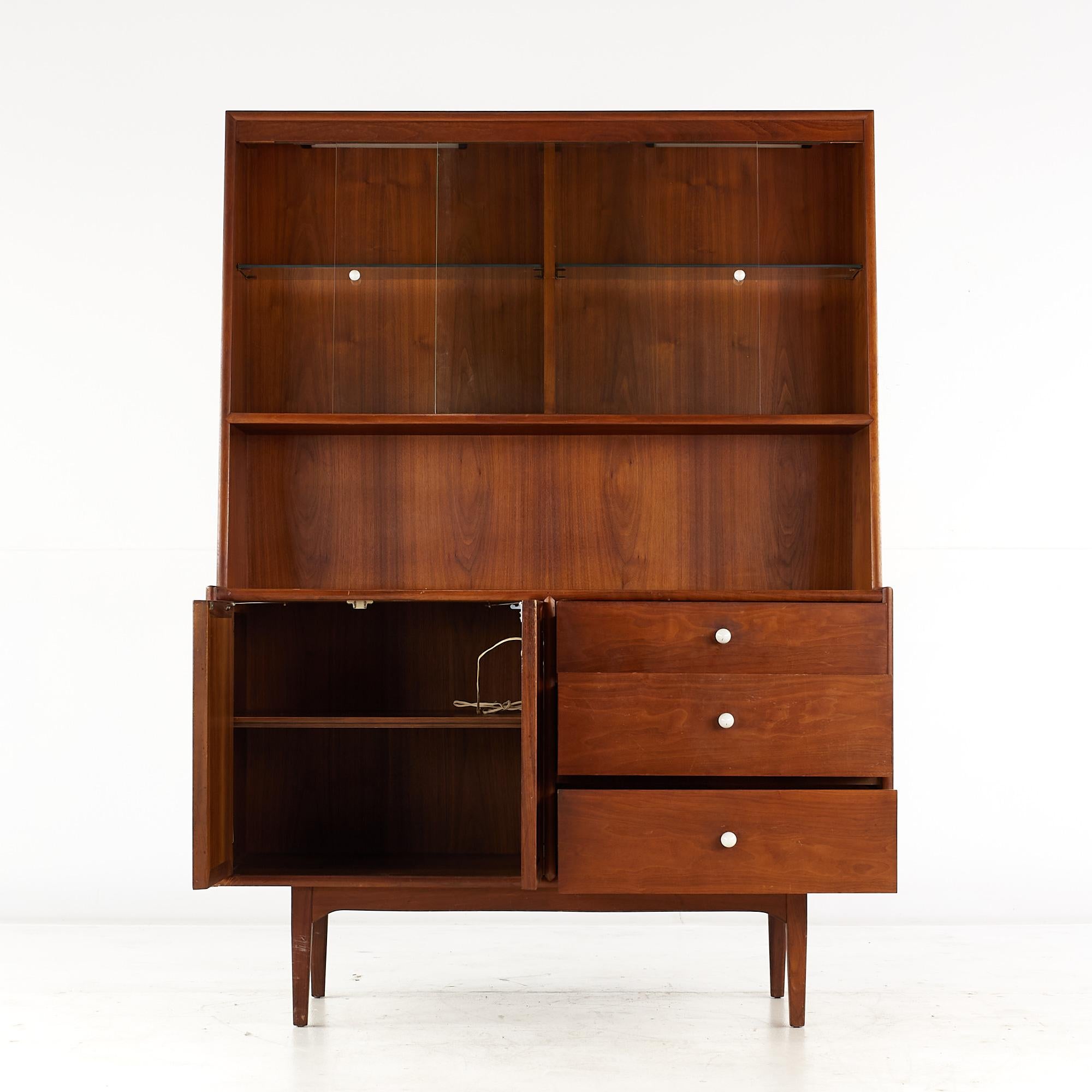 Late 20th Century Kipp Stewart for Drexel Declaration Mid Century Walnut Buffet and Hutch For Sale