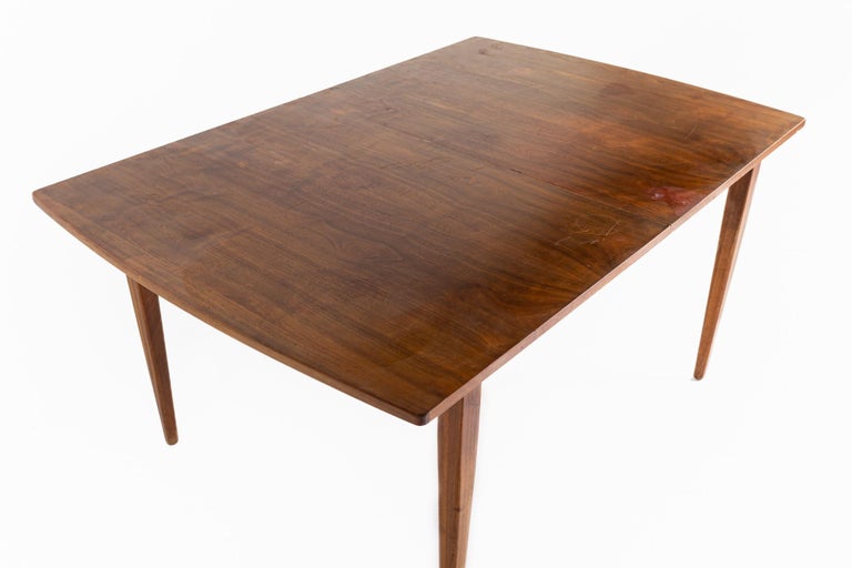 Kipp Stewart for Drexel Declaration Mid Century Walnut Dining Table In Good Condition For Sale In Countryside, IL