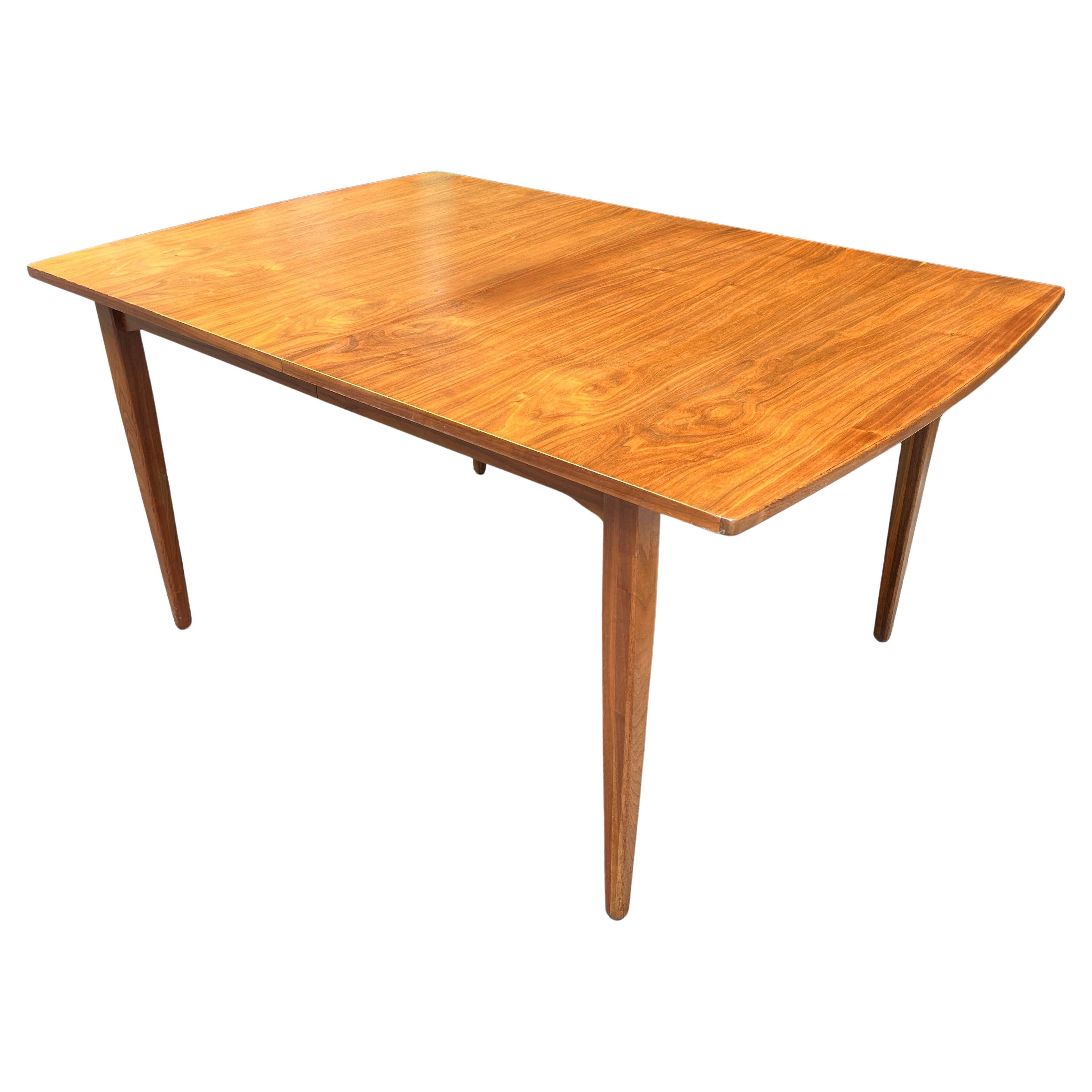 Kipp Stewart for Drexel Declaration Mid Century Walnut Dining Table In Good Condition For Sale In BROOKLYN, NY