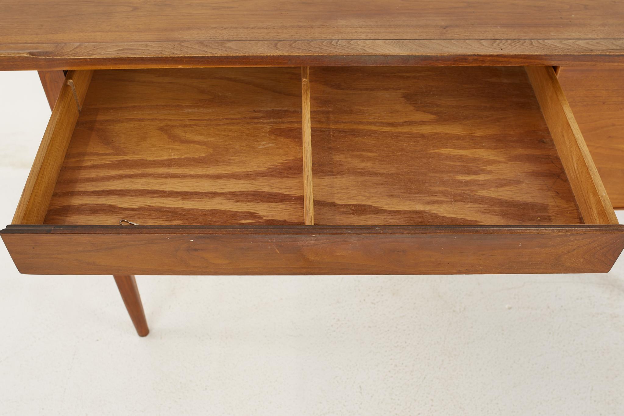 Kipp Stewart for Drexel Declaration Mid Century Walnut Writing Desk For Sale 4