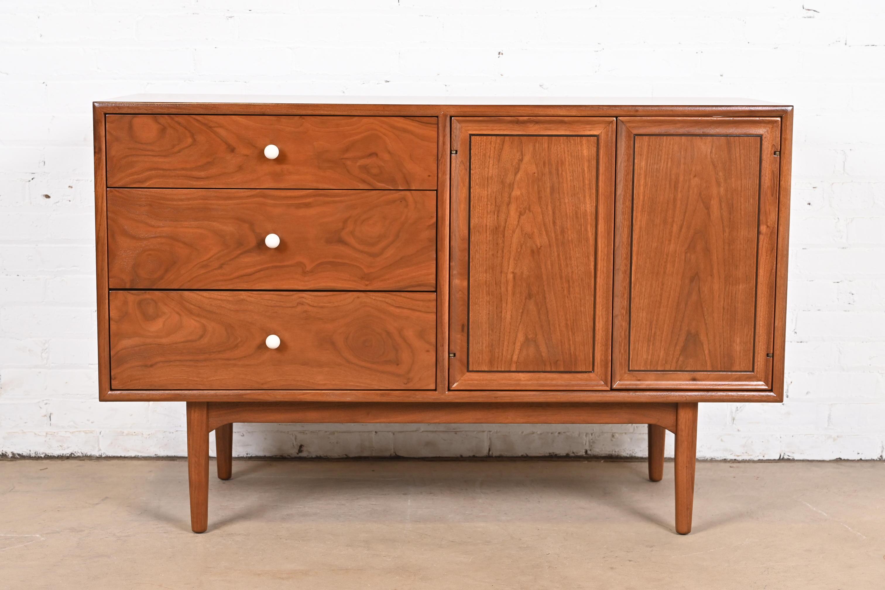 An exceptional Mid-Century Modern sideboard, credenza, or bar cabinet

By Kipp Stewart for Drexel, 
